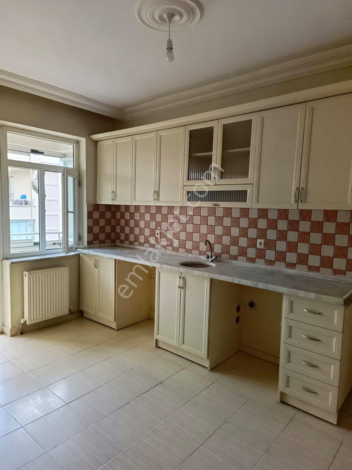 Kısmet 42 Emlak Konya Karatay Da Satılık Daire Ali Ulvi Kurucu Cadesine Yakın Entepeye Yakın - Görsel 17