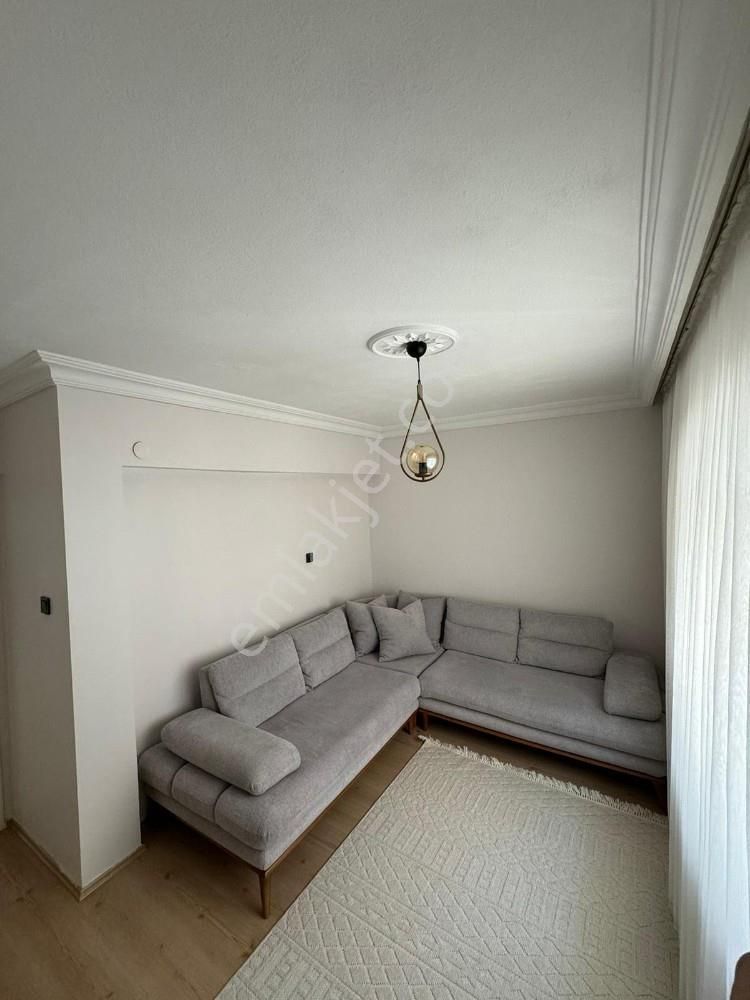 Sincan Mareşal Çakmak Mah 3+1 Katta Full Yapılı Kaçırılmaz Daire - Görsel 6