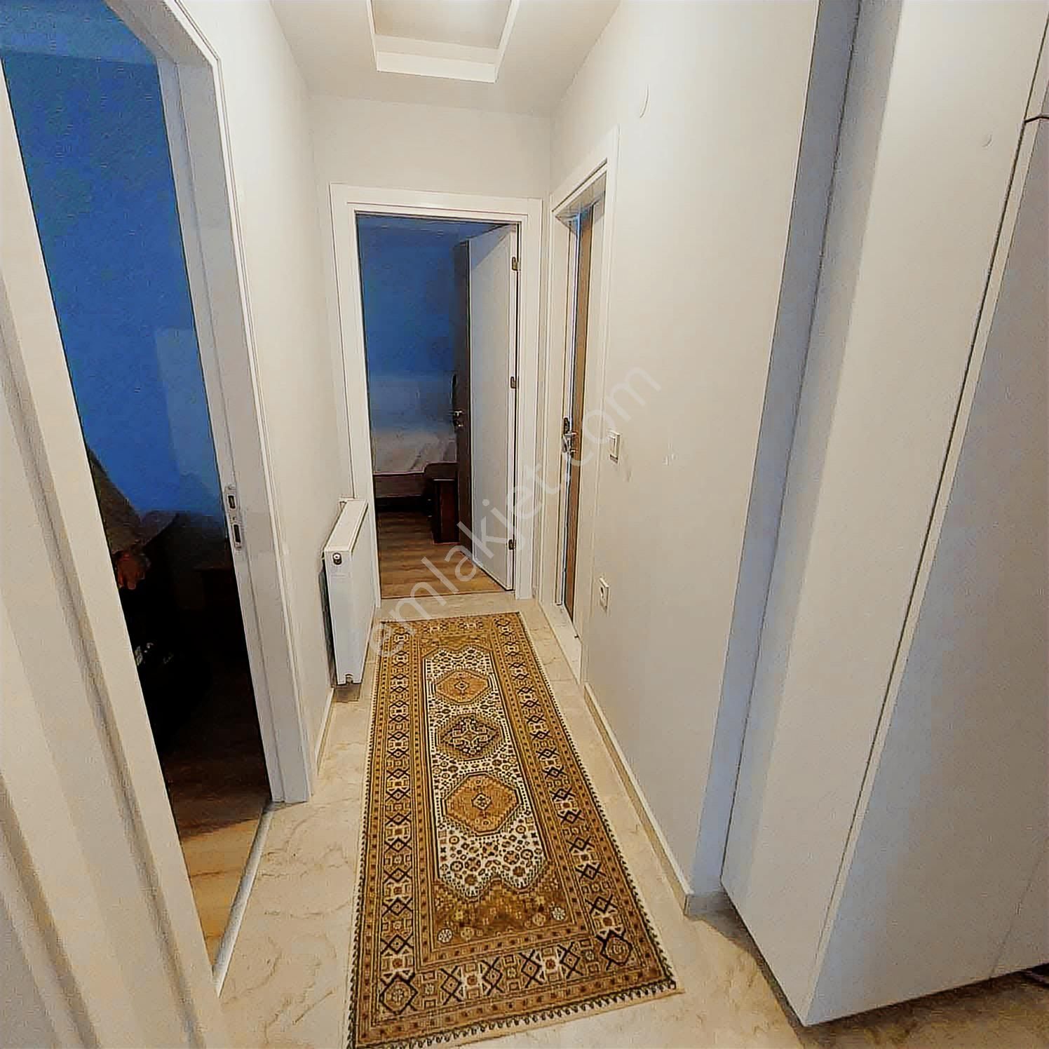 Seferihisarda Havuzlu Lüx Ara Kat 2+1 Daira - Görsel 22