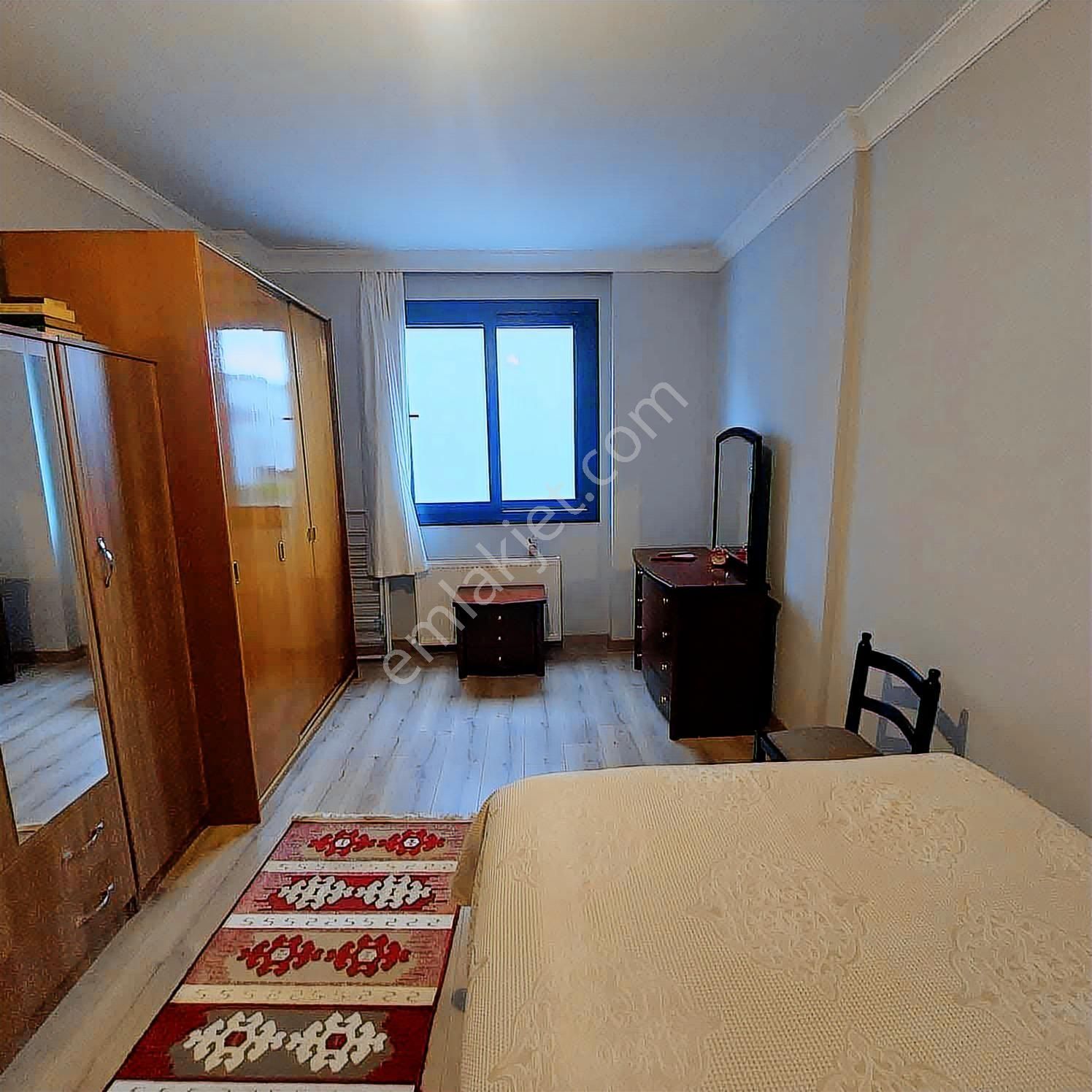 Seferihisarda Havuzlu Lüx Ara Kat 2+1 Daira - Görsel 2