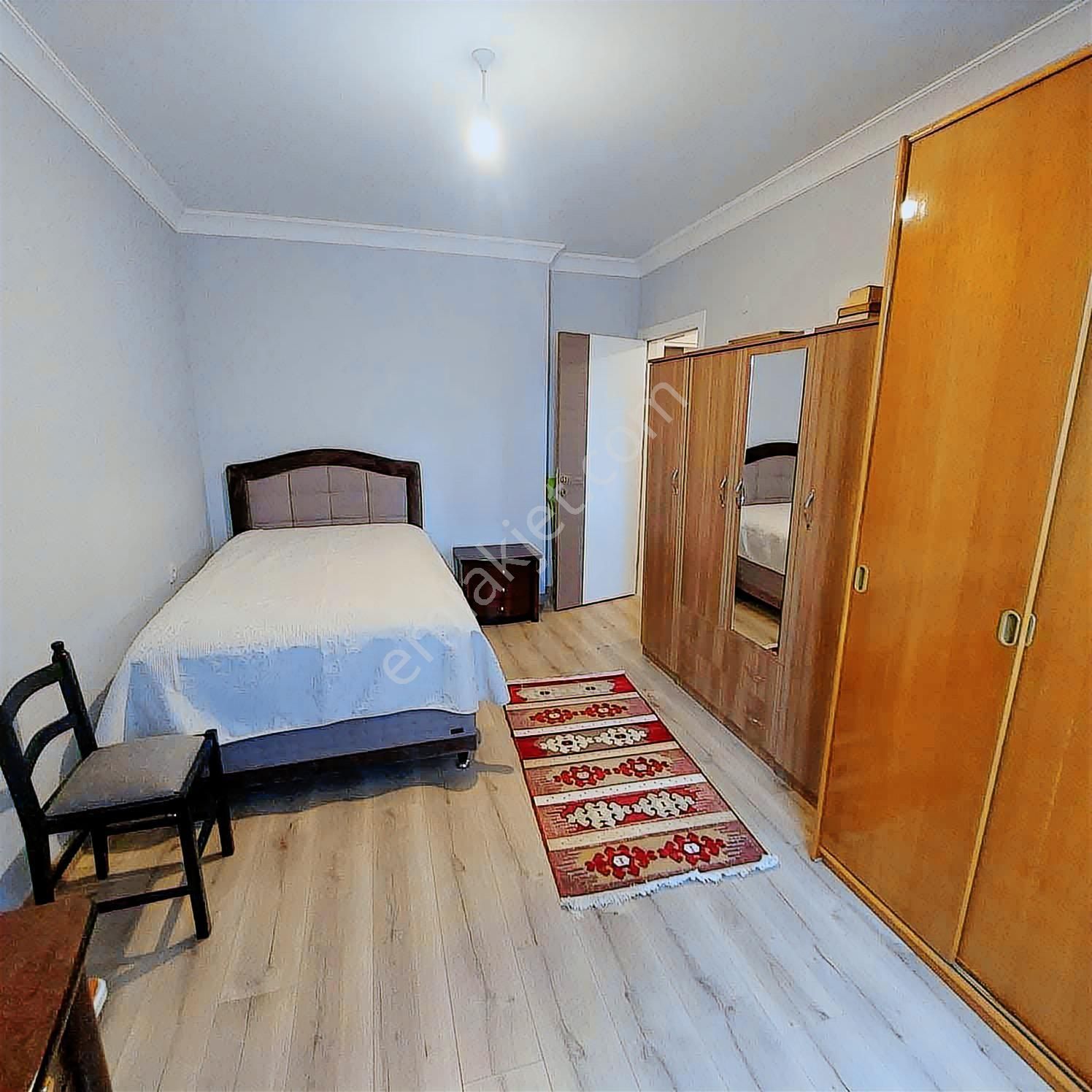 Seferihisarda Havuzlu Lüx Ara Kat 2+1 Daira - Görsel 11