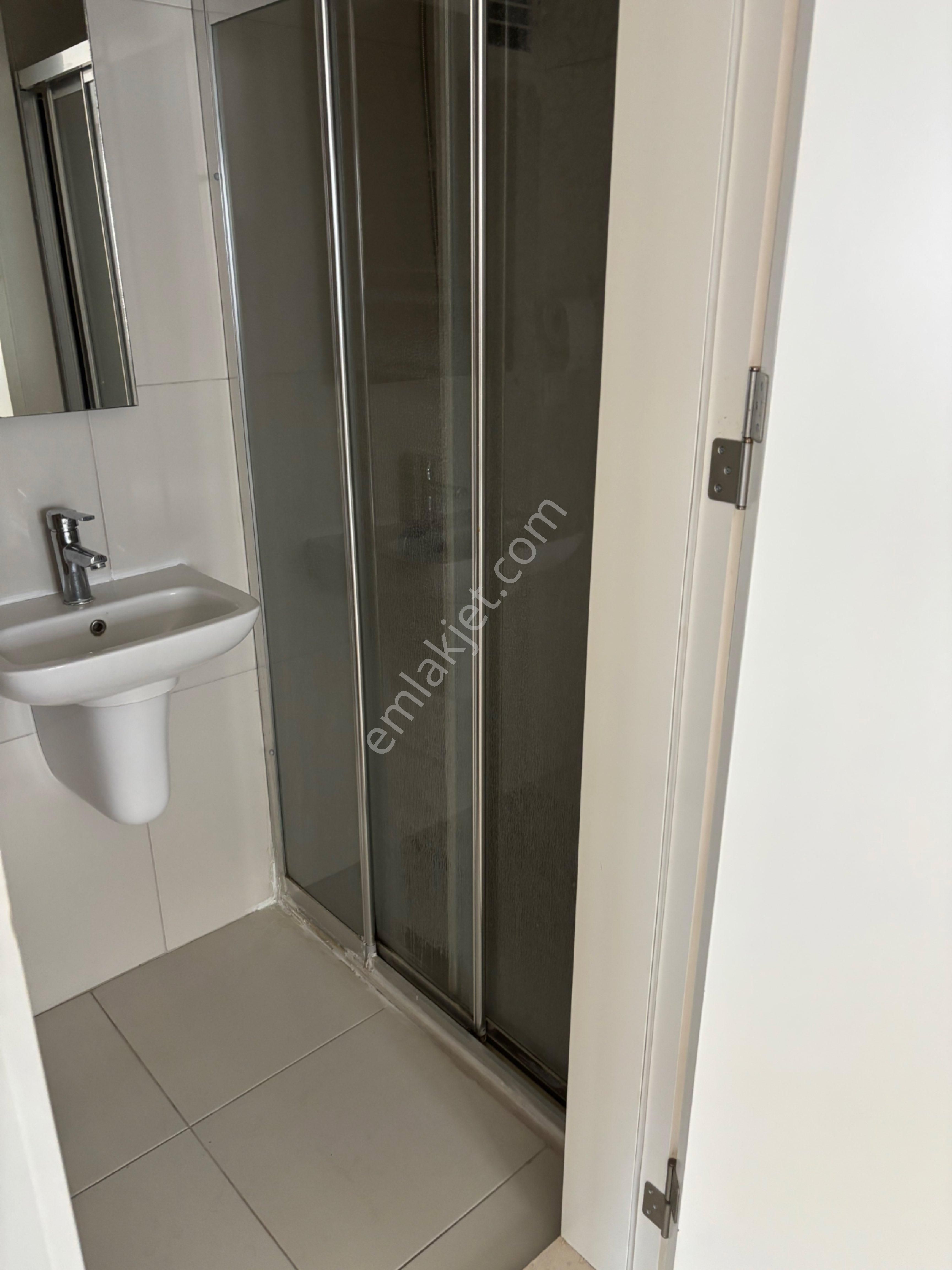 Bergama-fatih Mahallesinde,lüks Sitede Kiralık 3+1 - Görsel 8