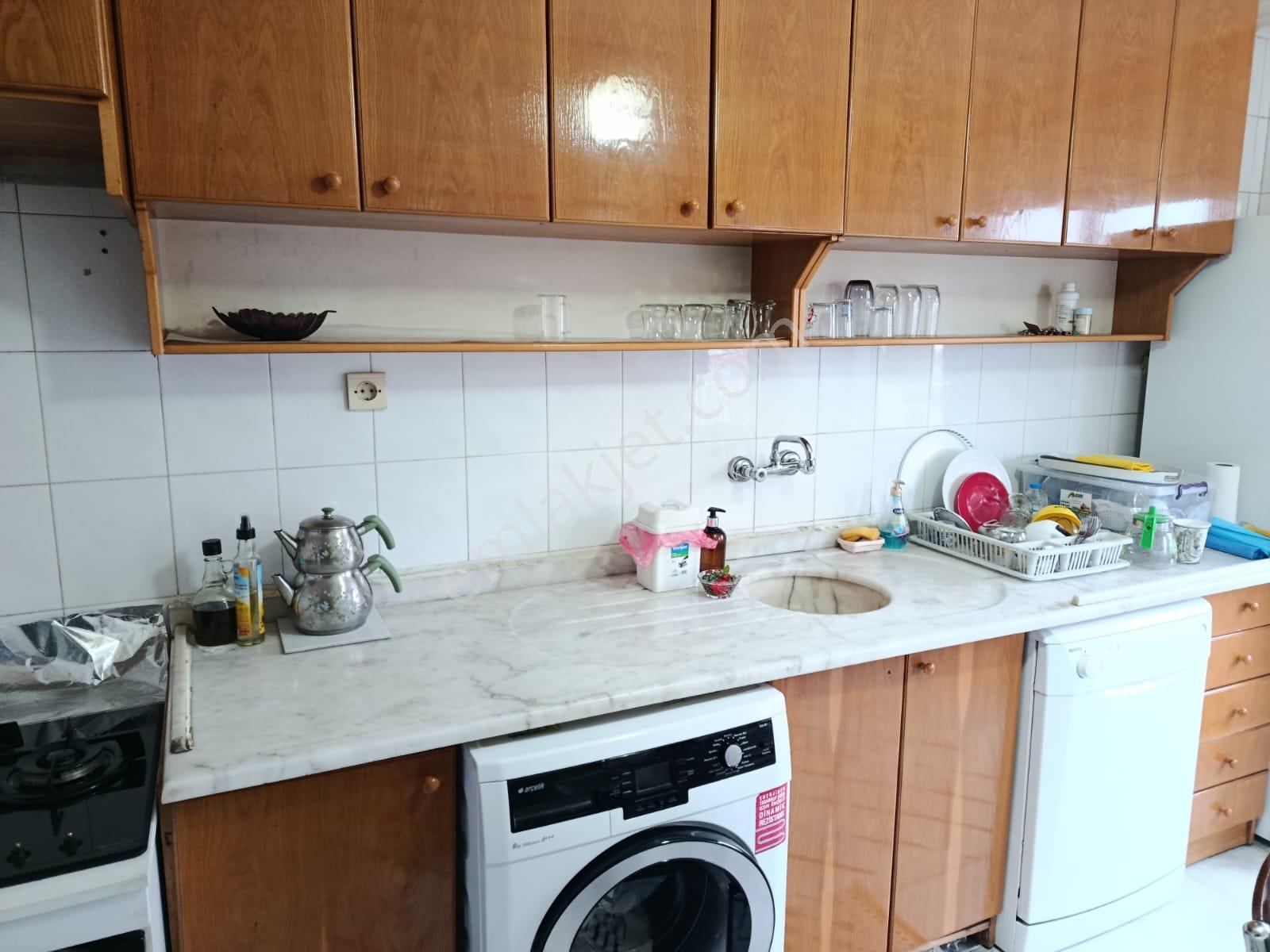 Afyon Tezcan Emlaktan Kurtuluş Ana Cadde Üstü 2+1 Kiralık Daire - Görsel 7