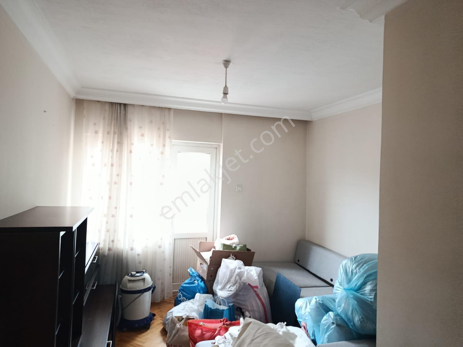 Afyon Tezcan Emlaktan Kurtuluş Ana Cadde Üstü 2+1 Kiralık Daire - Görsel 6