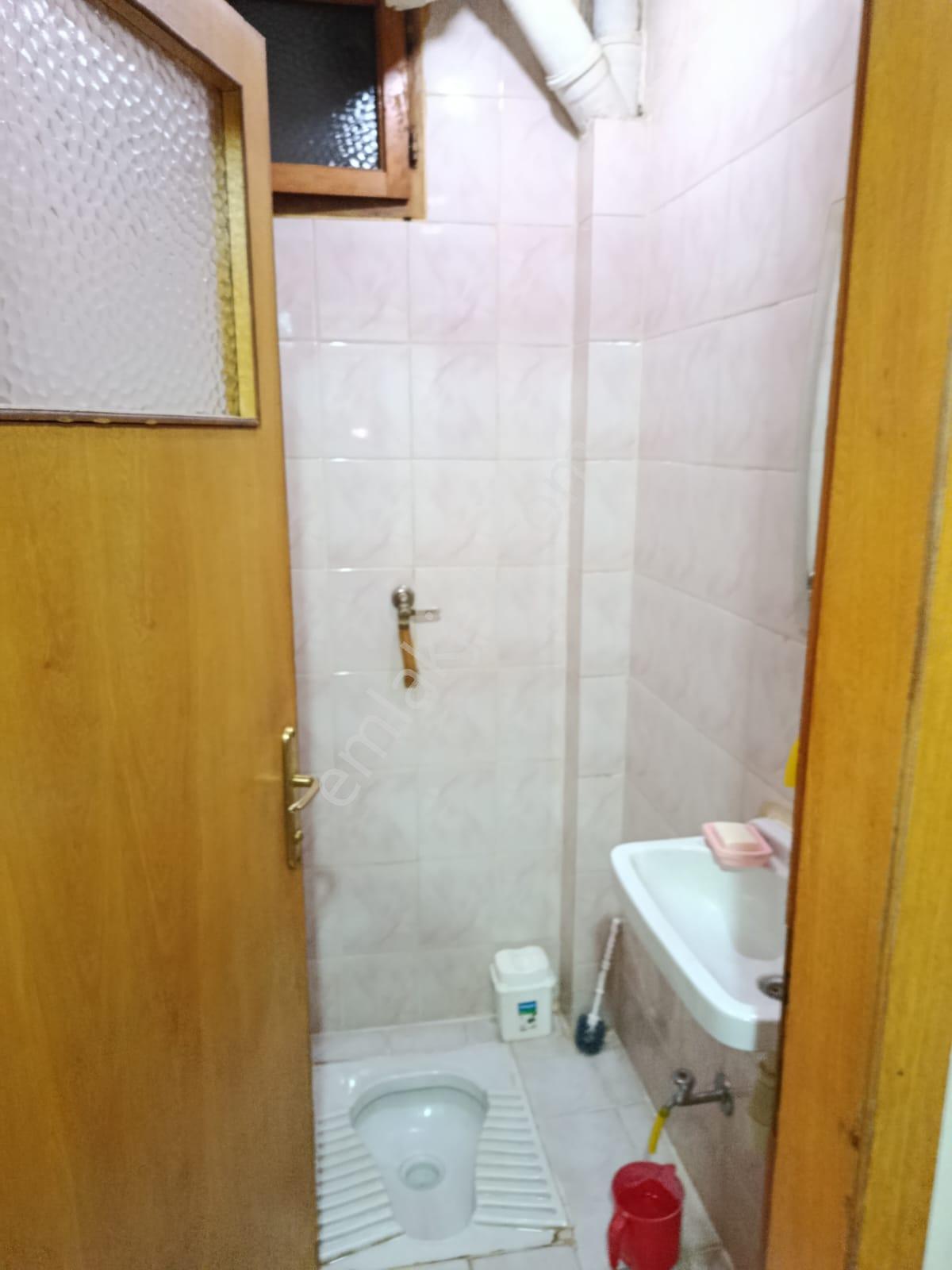 Afyon Tezcan Emlaktan Kurtuluş Ana Cadde Üstü 2+1 Kiralık Daire - Görsel 10