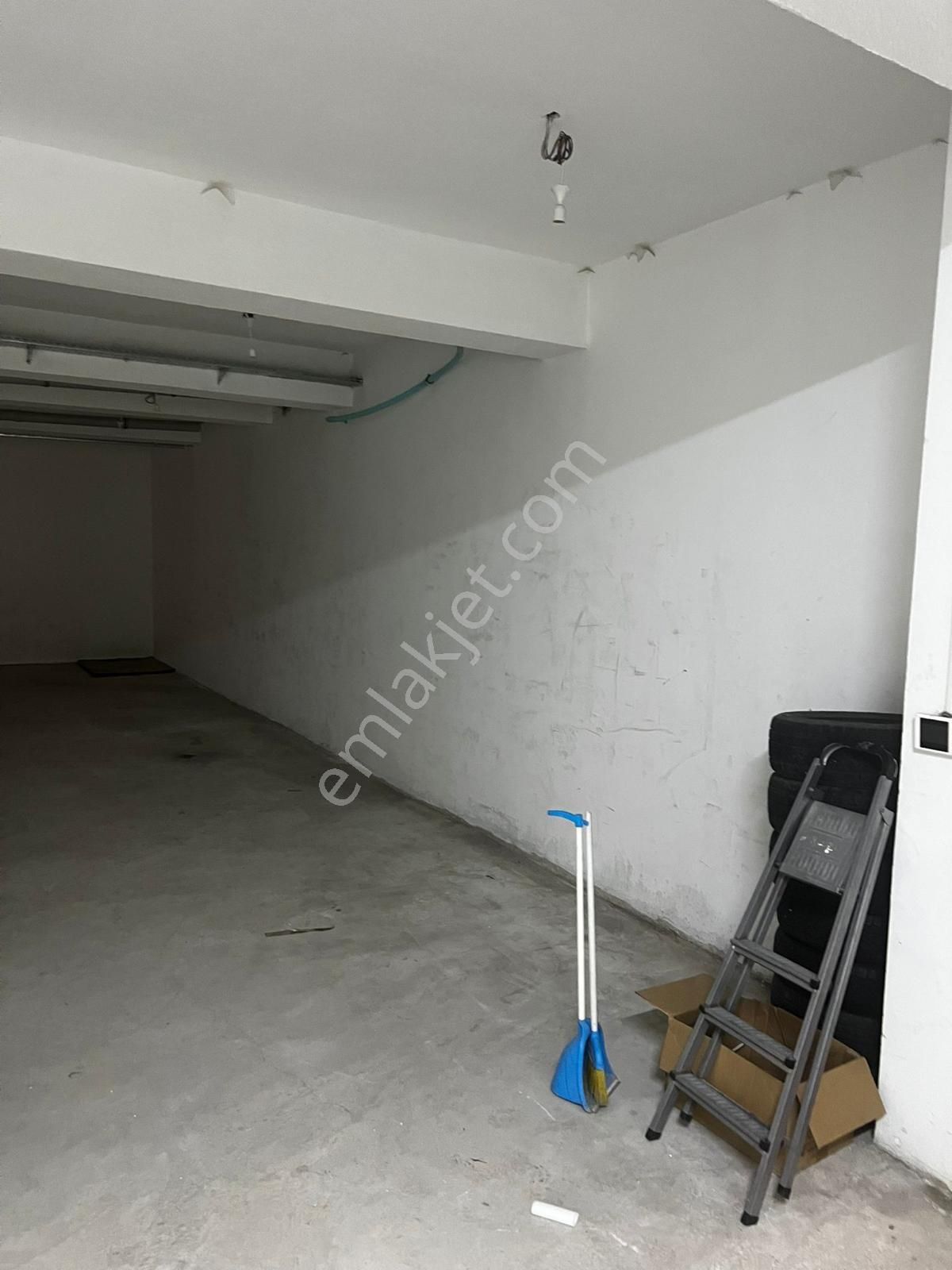 100. Yıl Bulvarı Sahibinden 250 M2 Yapılı Depo - Görsel 8