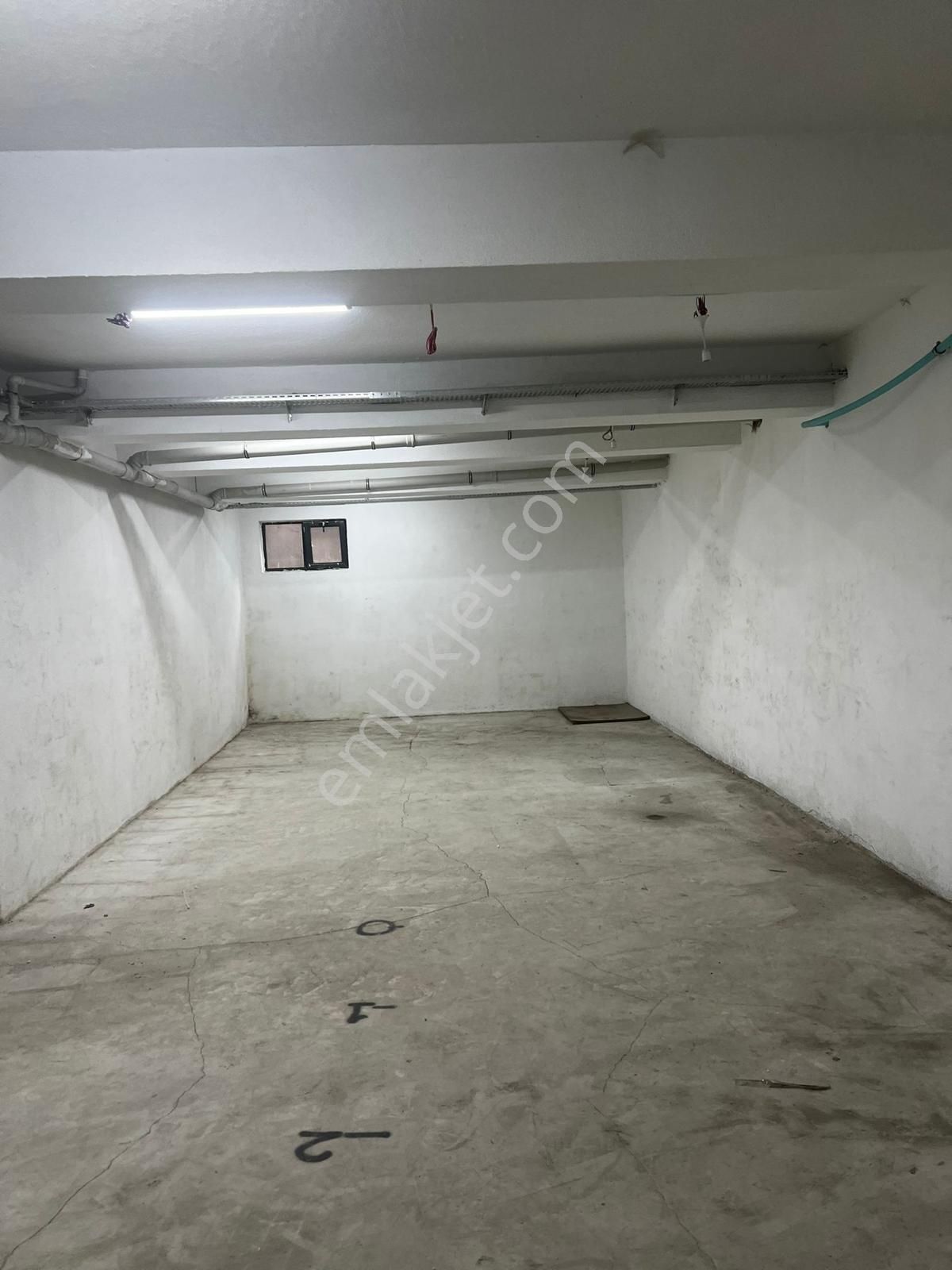 100. Yıl Bulvarı Sahibinden 250 M2 Yapılı Depo