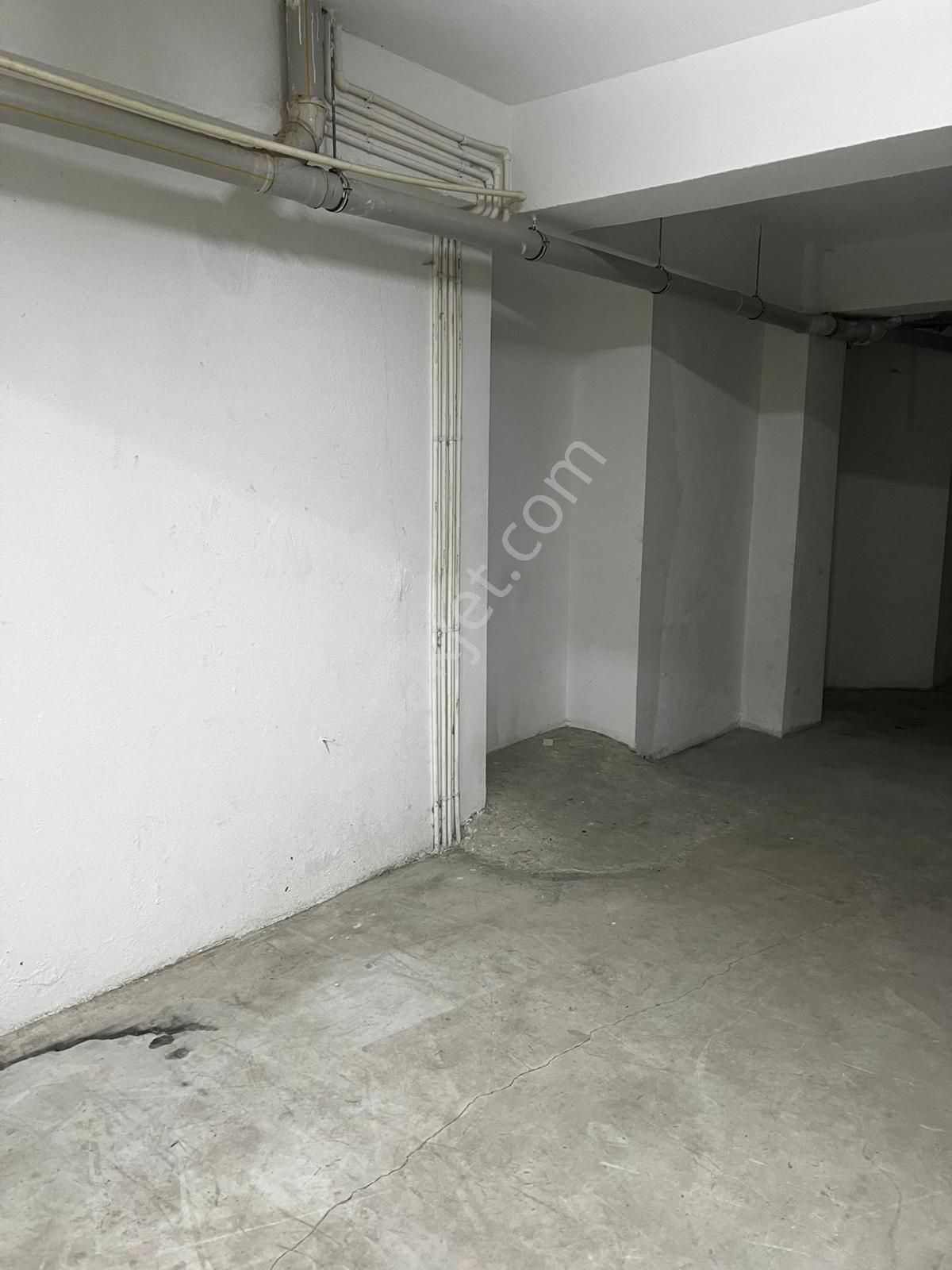 100. Yıl Bulvarı Sahibinden 250 M2 Yapılı Depo - Görsel 4