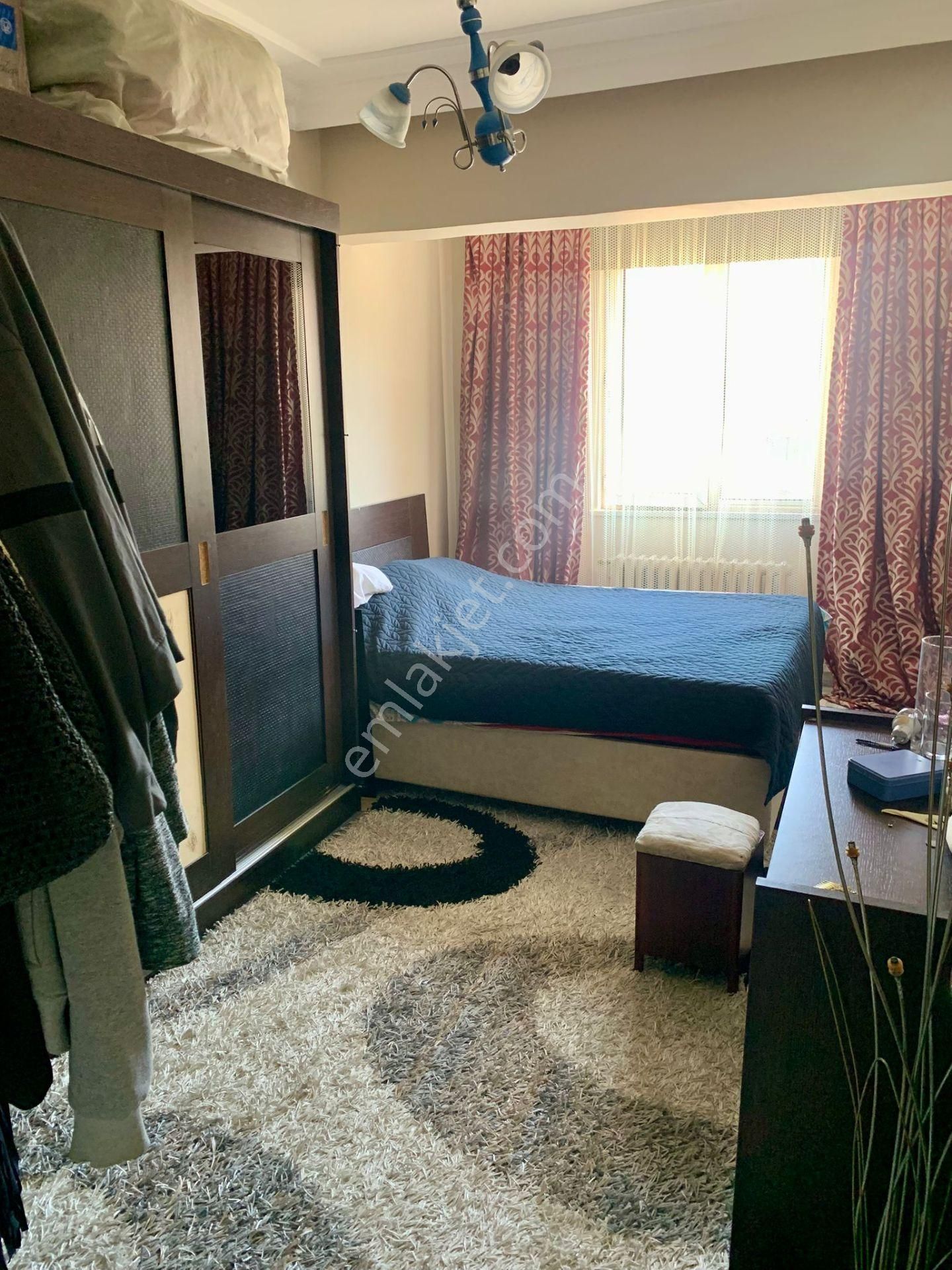 Fırsat Ürünü Sakarya Adapazarı Beledıyesı Yanında 233m2 3 Katlı Bına - Görsel 16