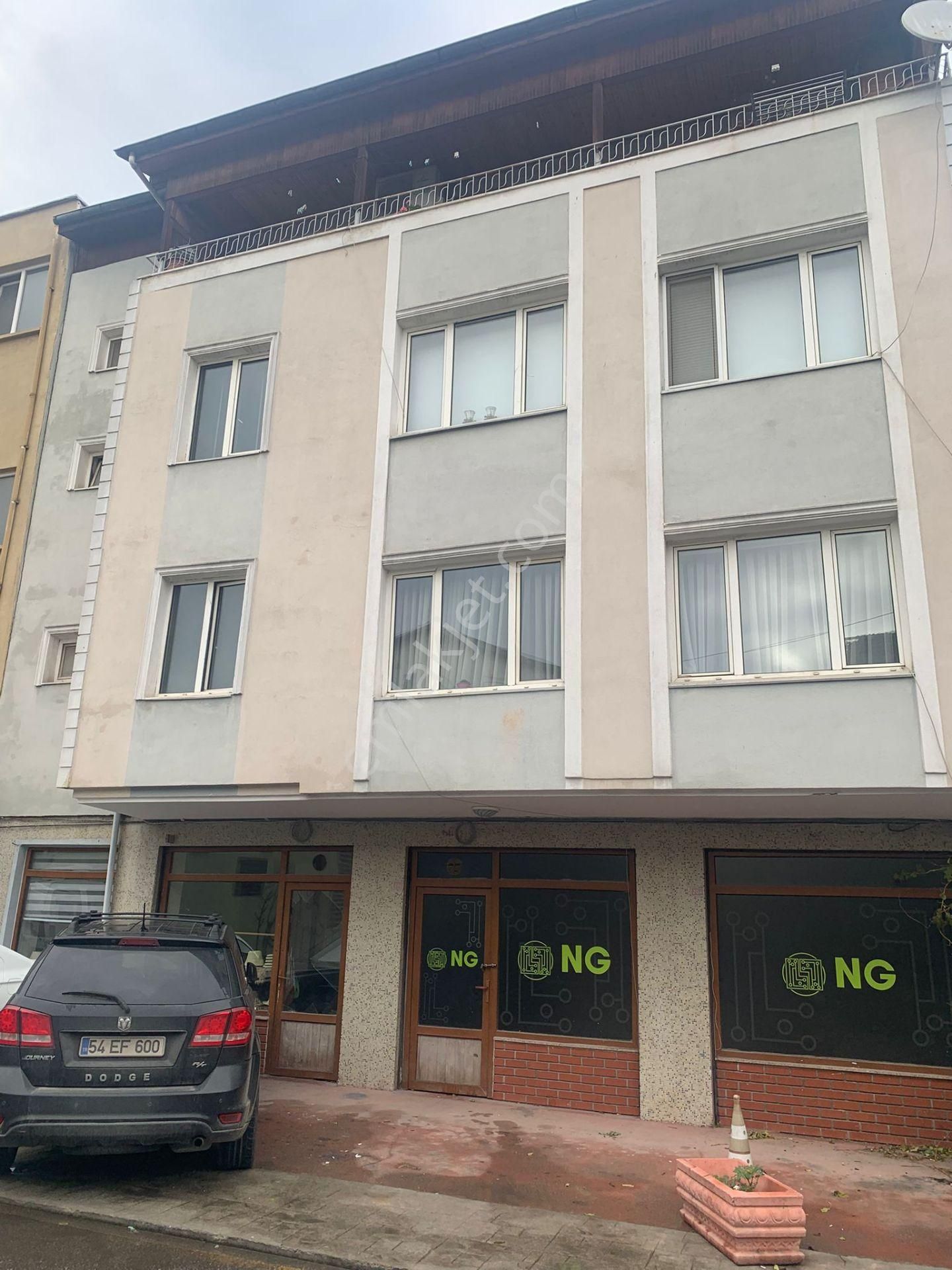 Fırsat Ürünü Sakarya Adapazarı Beledıyesı Yanında 233m2 3 Katlı Bına - Görsel 24