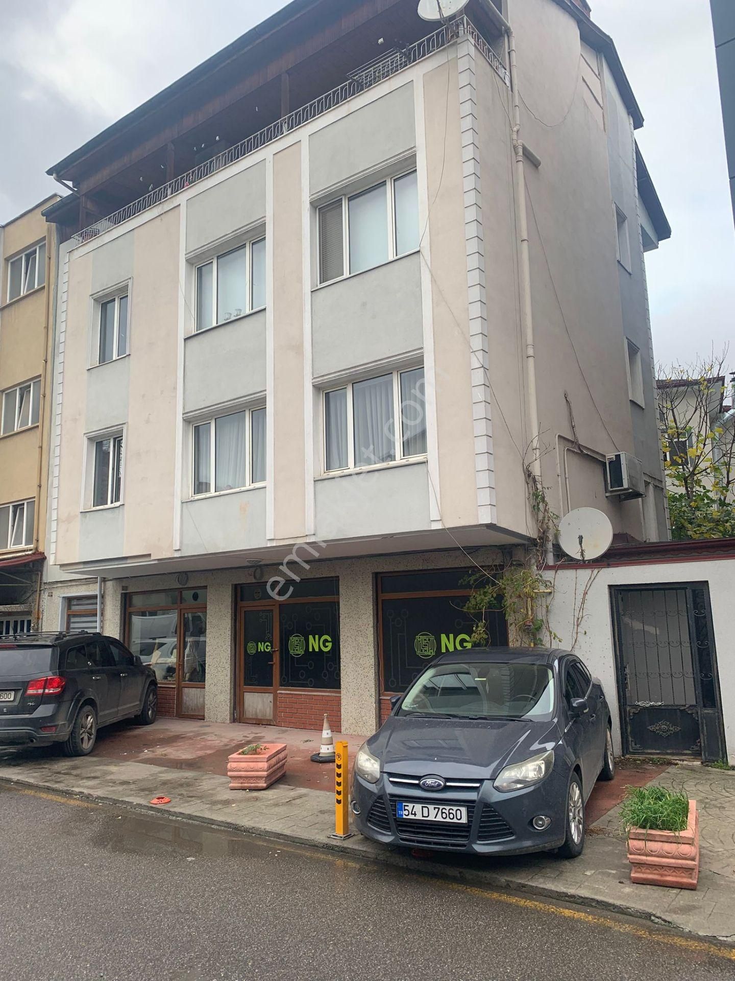 Fırsat Ürünü Sakarya Adapazarı Beledıyesı Yanında 233m2 3 Katlı Bına - Görsel 21