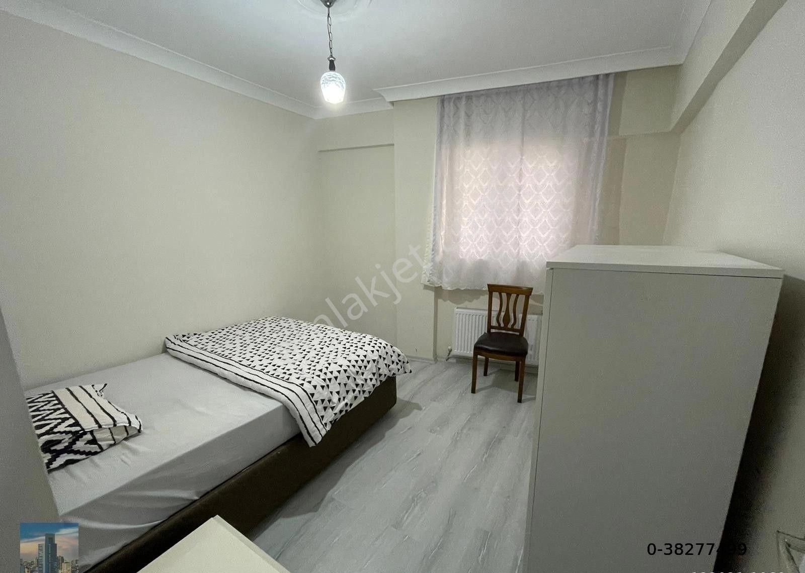 S1079 Ayhan Gezer'den Çınarlı Mh 2+0 Eşyalı Satılık Daire - Görsel 3