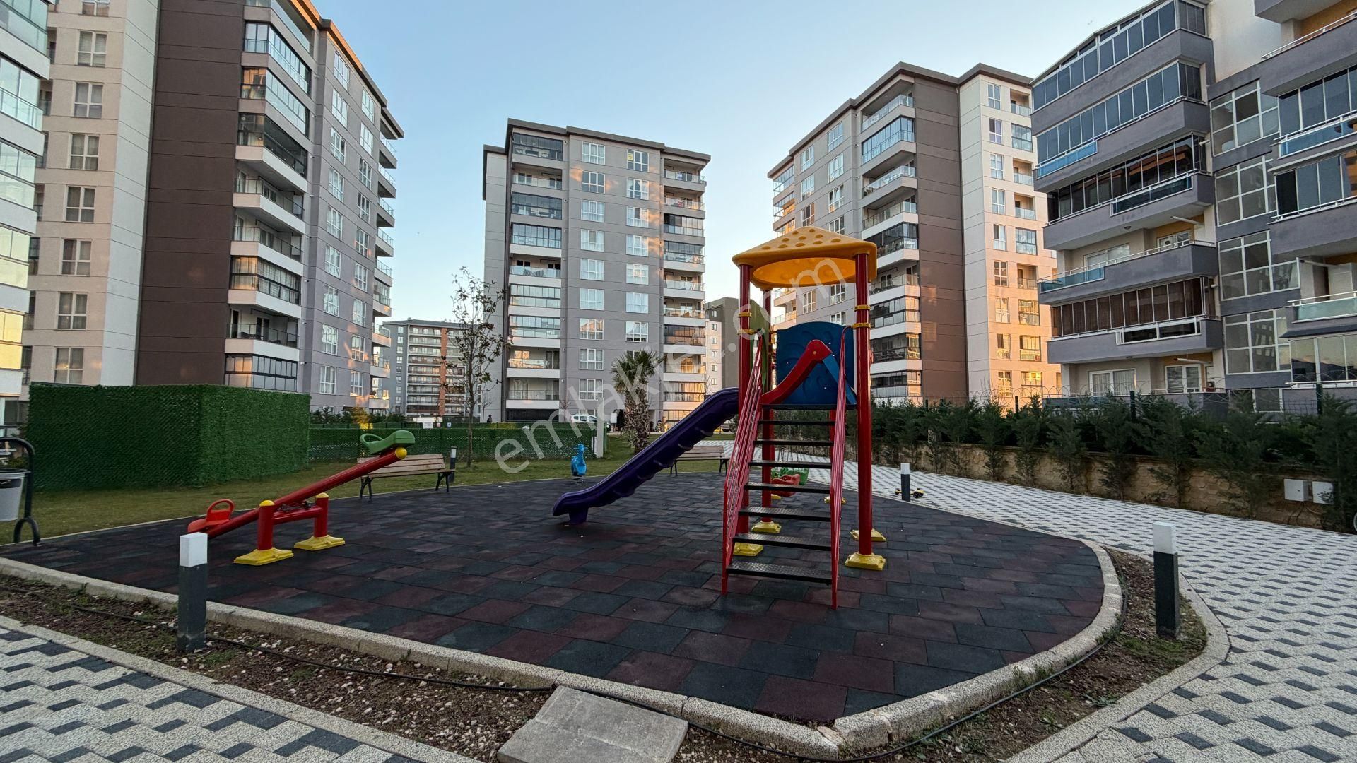 Bursa Nilüfer Kızılcıklı Mah Ona 221 Sitesinde Kiralık 3+1 Daire