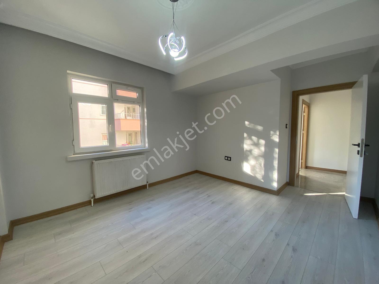 Koza Emlaktan Ertuğrulgazi Mahalesinde Site İçinde Ara Katta Lüxx Yapılı Bağımsız 3+1 Satılık Daire - Görsel 18
