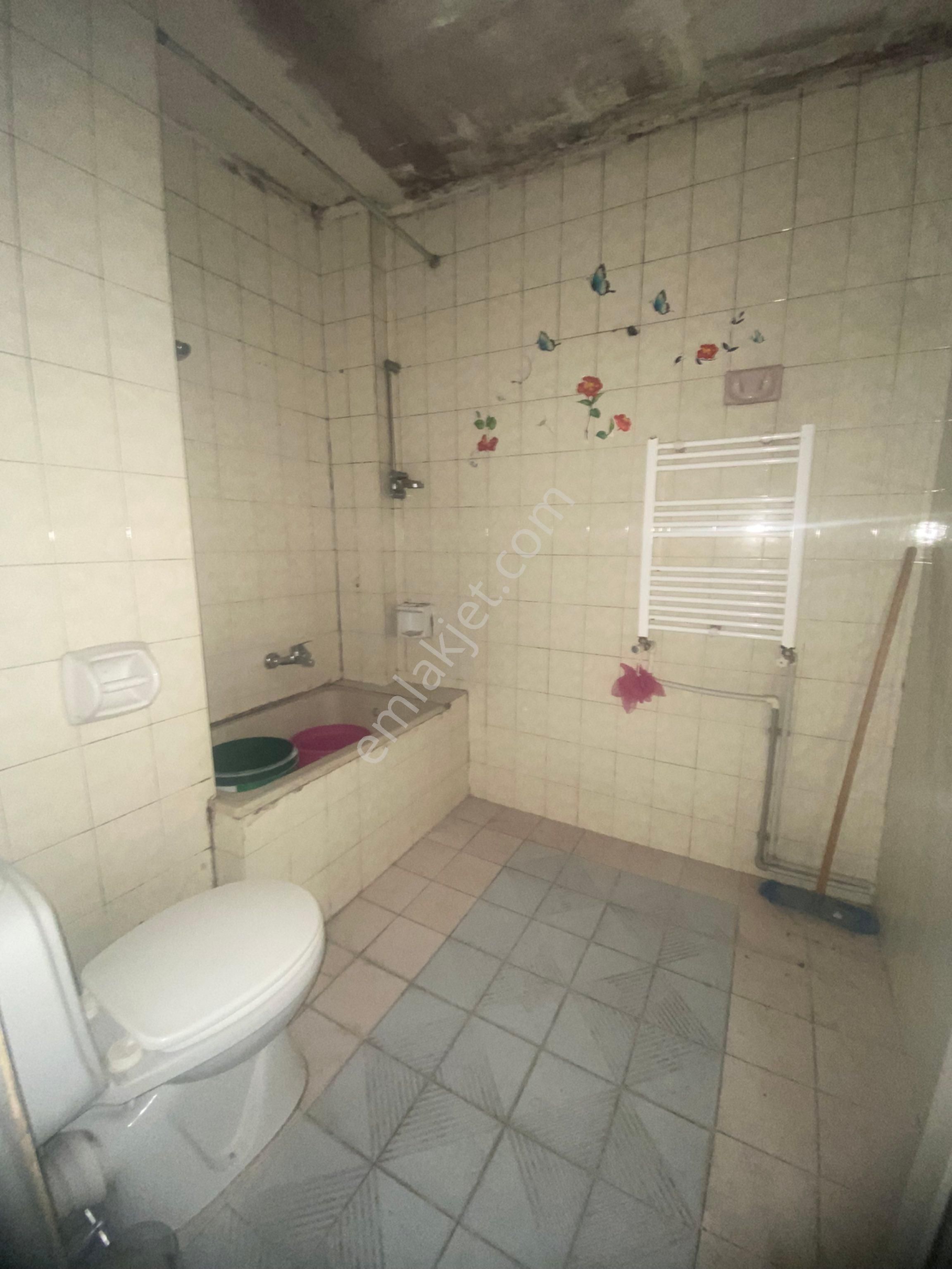 Bağcılar Yüzyıl Kışla Cadde Üzeri 2+1 95m Satılık Daire - Görsel 10