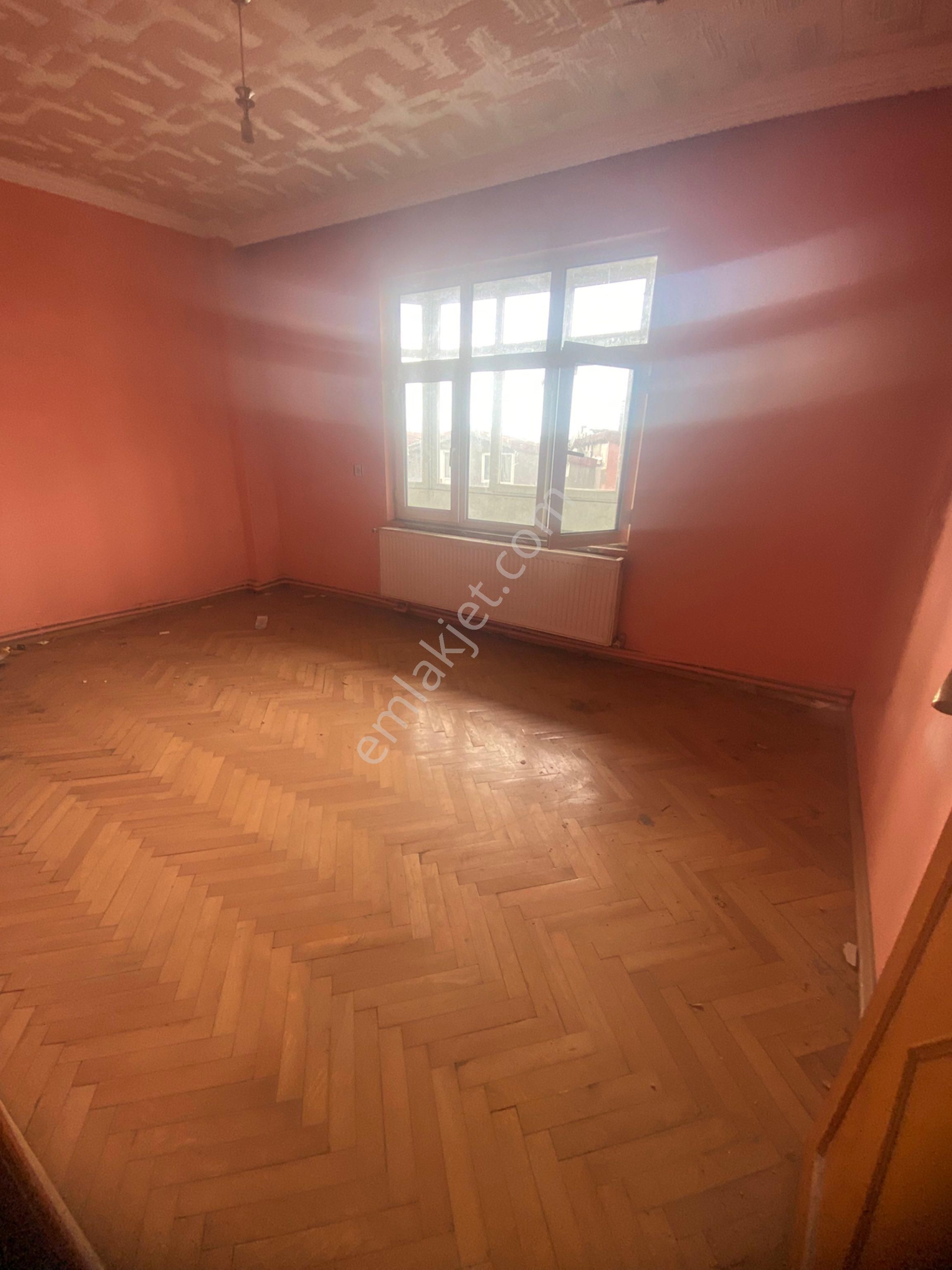 Bağcılar Yüzyıl Kışla Cadde Üzeri 2+1 95m Satılık Daire - Görsel 5