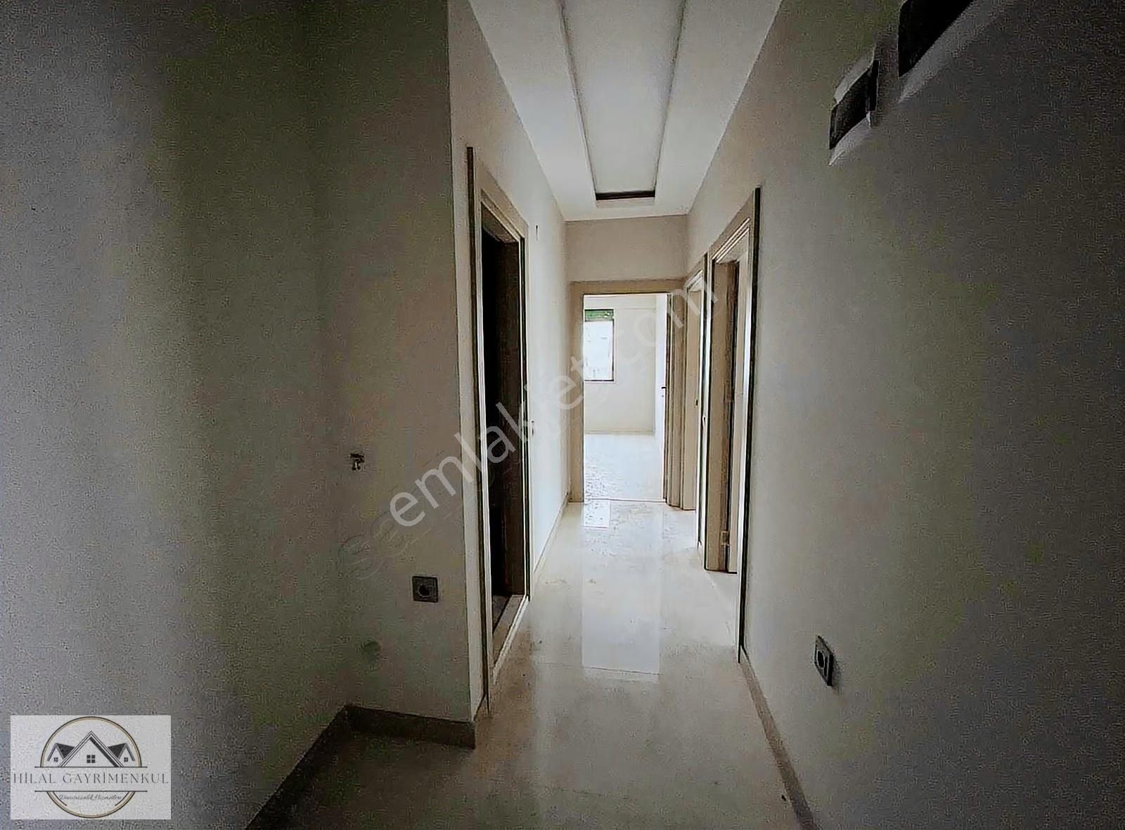 Hilal Gayrimenkul'den Kızıltoprak Sıfır Kat Seçenekli Geniş*2+1* - Görsel 15