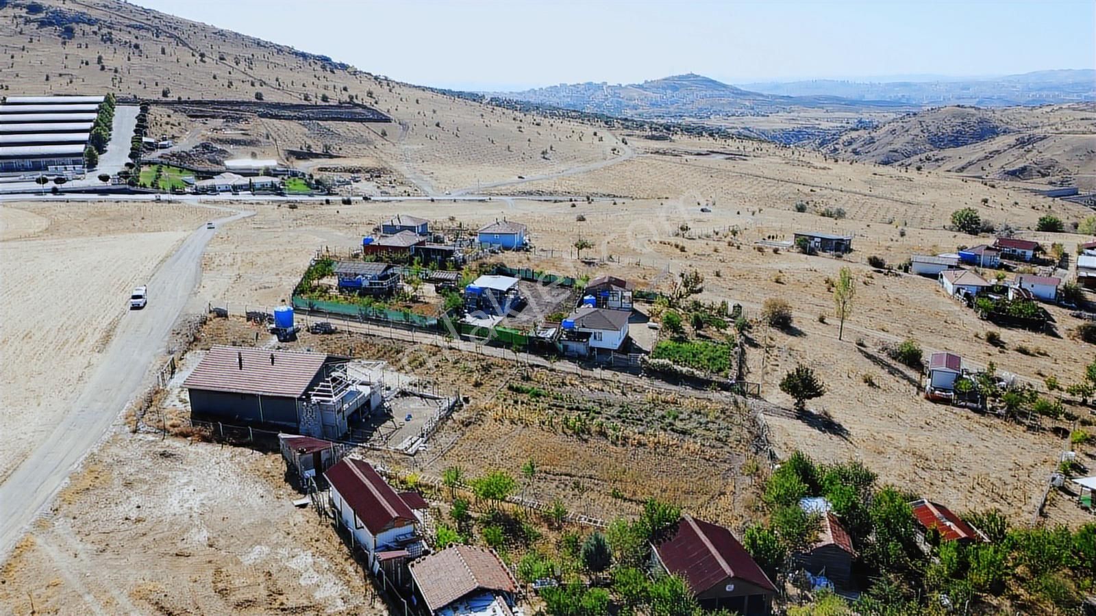 Tatlar Da Kurban Kesim Alanı Karşısı Toki Projesi Yakın Fırsatt - Görsel 25