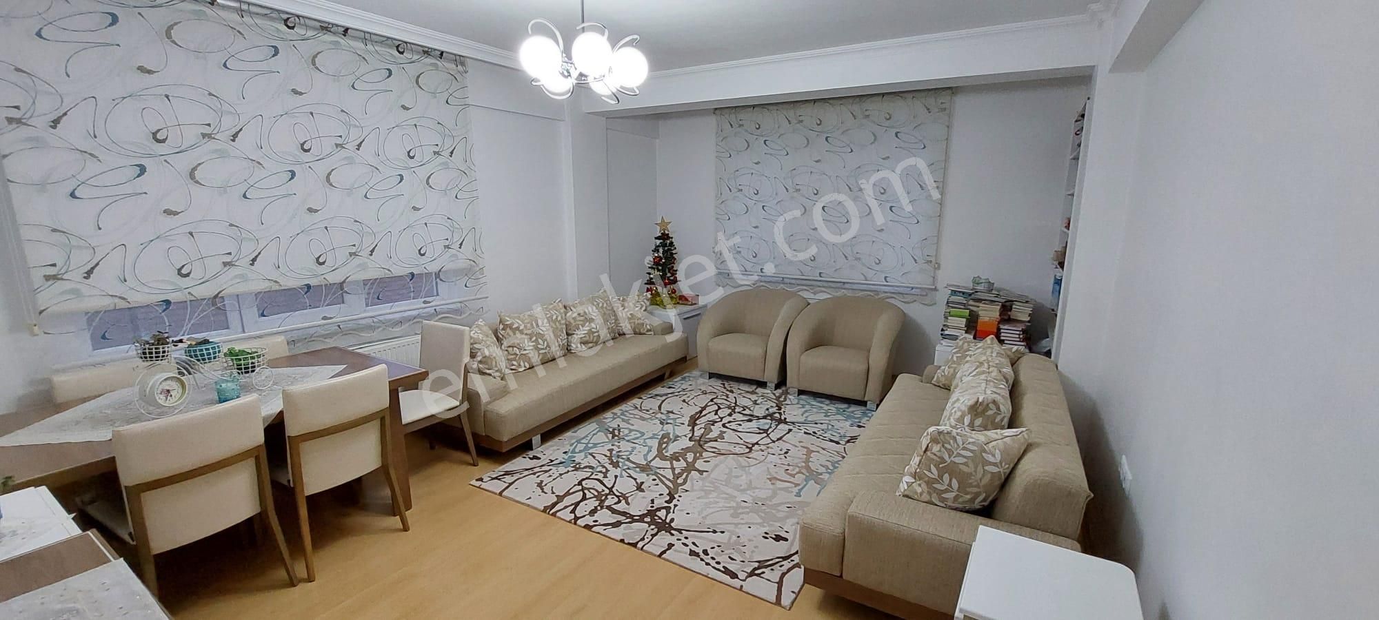 Hilal Akın Emlak’tan Çamlıca Mahallesi’nde Satılık 3+1 Daire - Görsel 2