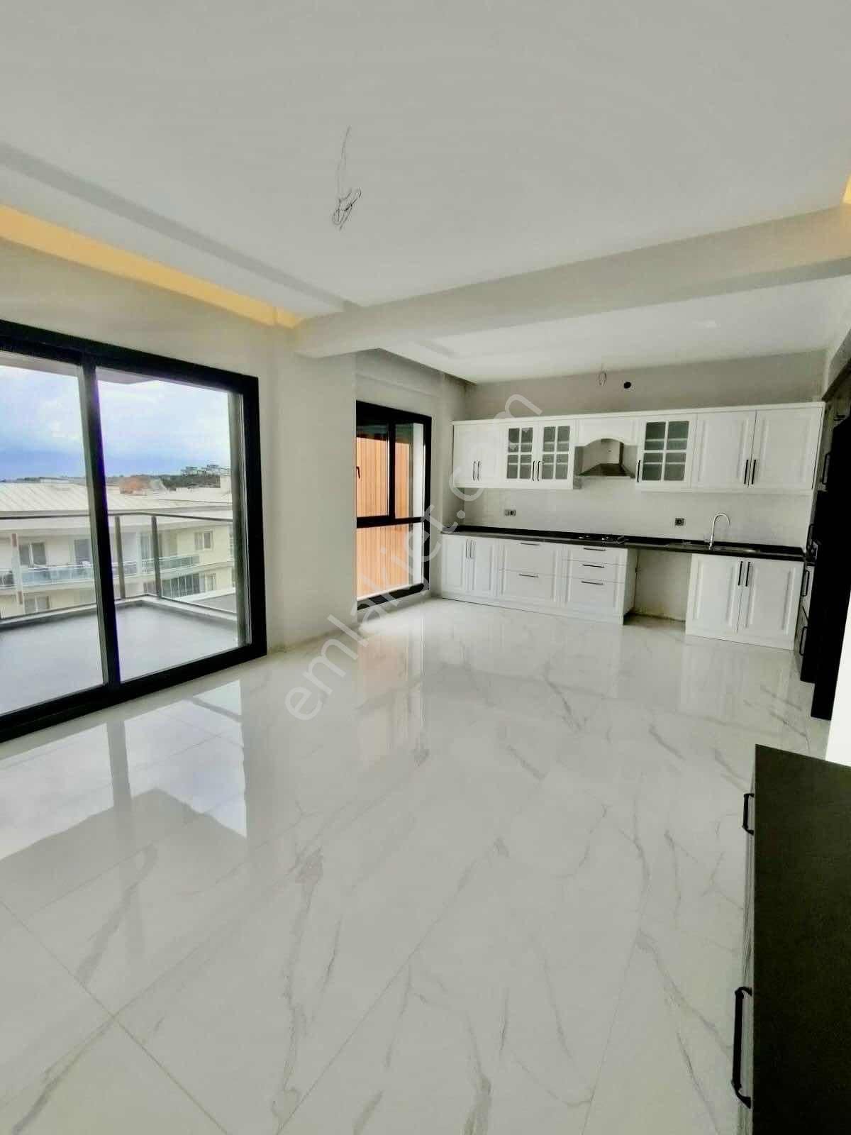 Kuşadası Değirmendere Lüks Satılık Rezidans 2+1 Daire - Görsel 6