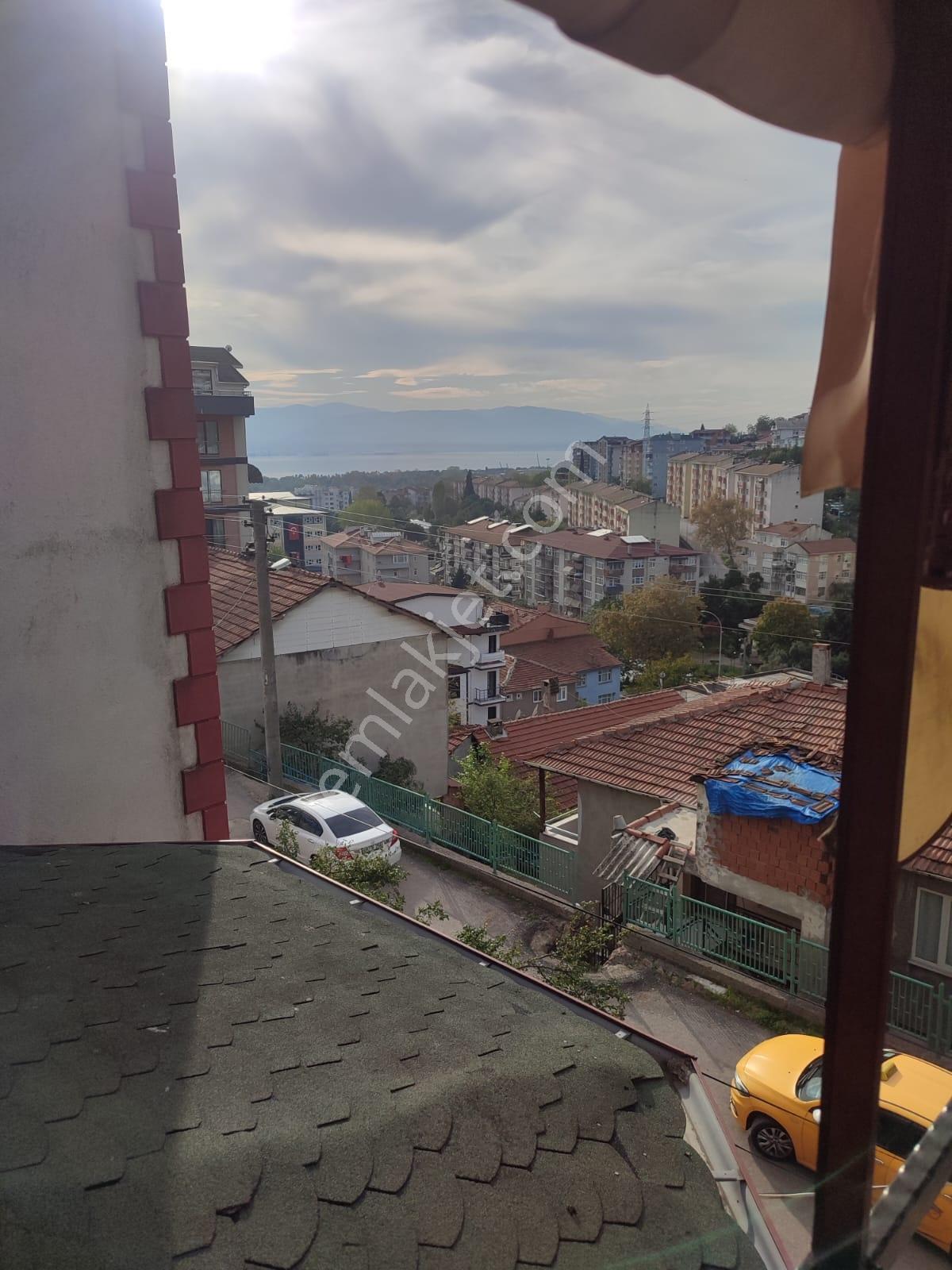 Tarcanlar'dan Turgut Mah. Deniz Manzaralı 3 Katlı Müstakil Ev - Görsel 24