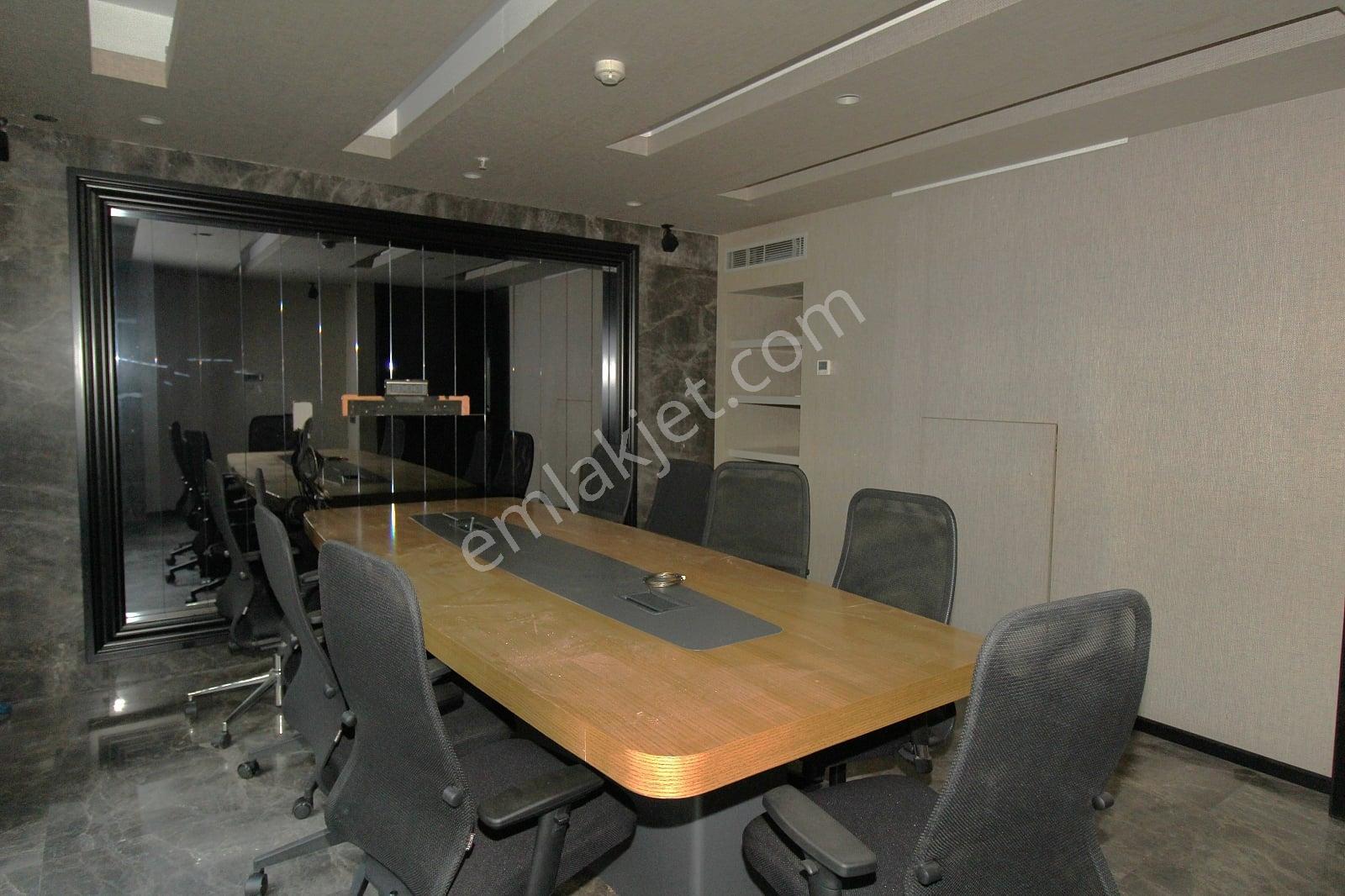 Levent Loftta 300 M² Mobilyalı Kiralık Ofis | Tekce - Görsel 5