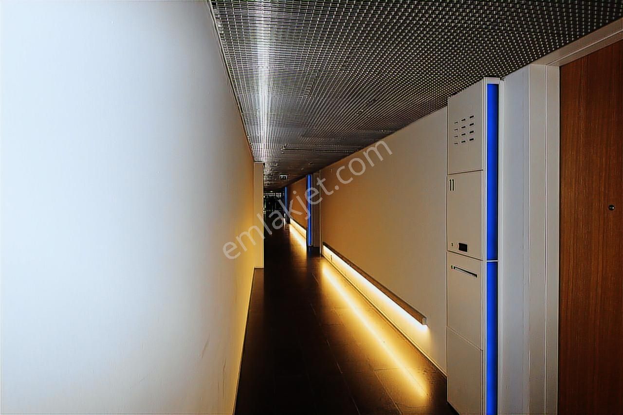 Levent Loftta 300 M² Mobilyalı Kiralık Ofis | Tekce - Görsel 10