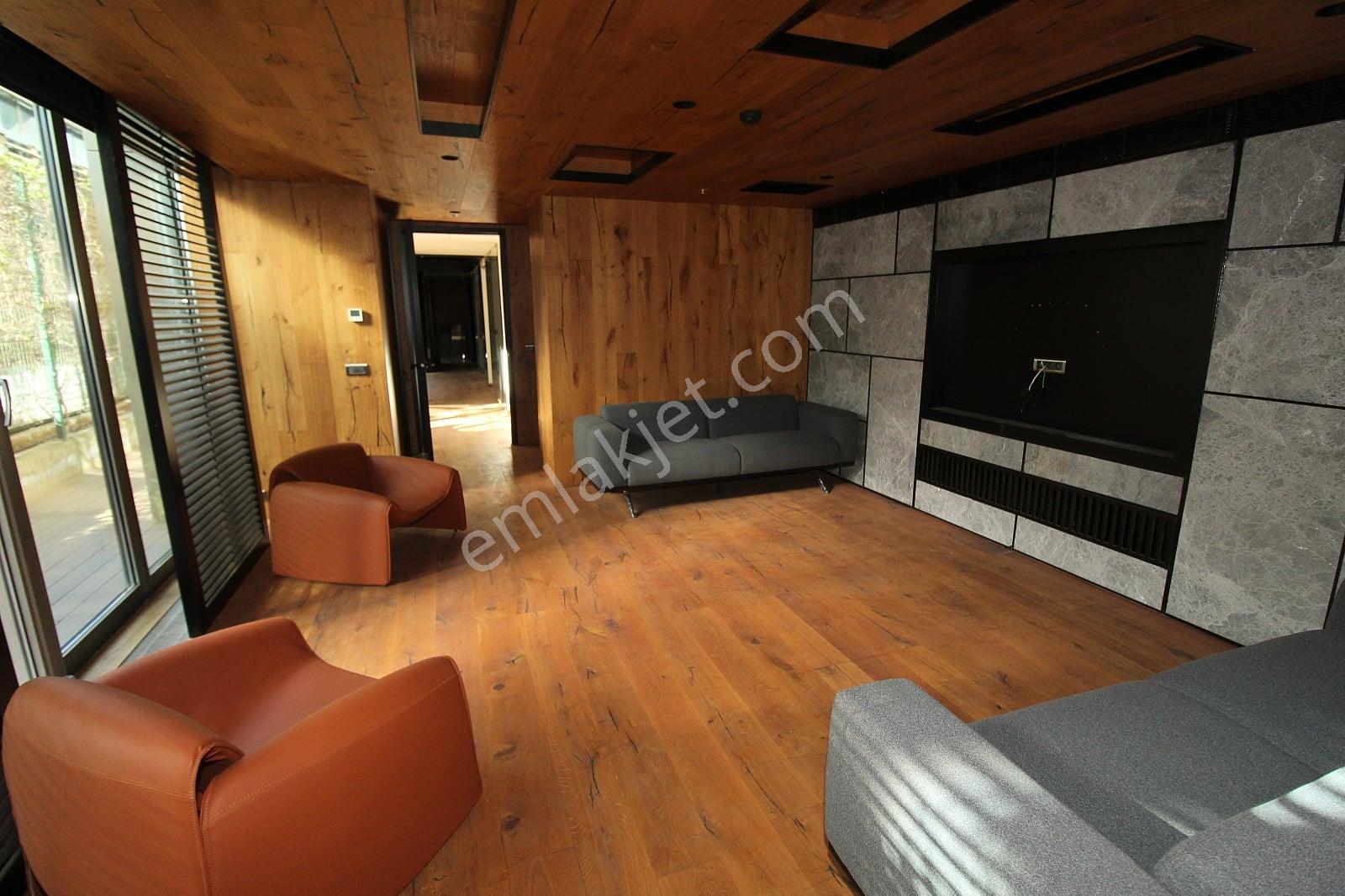Levent Loftta 300 M² Mobilyalı Kiralık Ofis | Tekce - Görsel 12