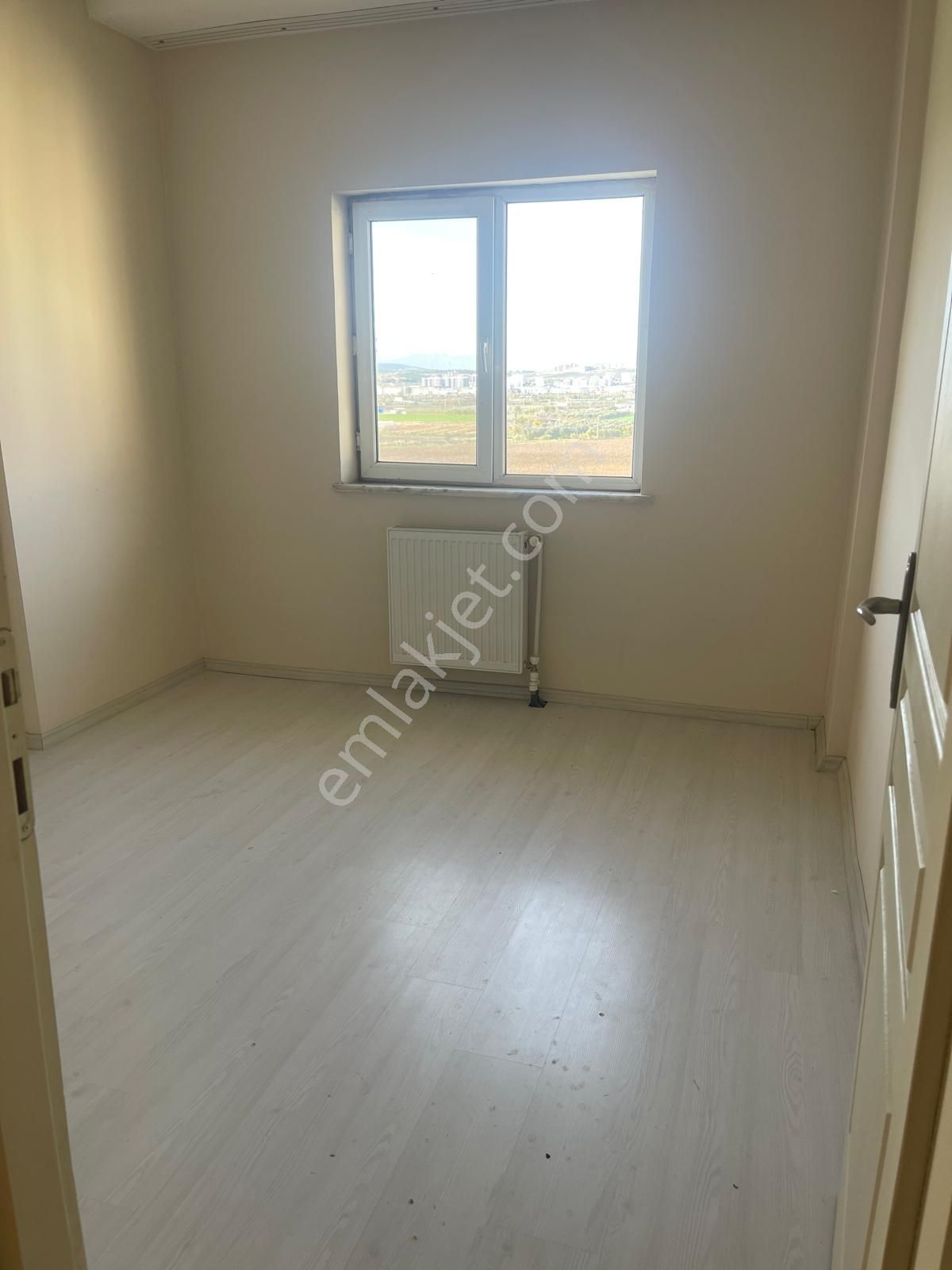 Öz-er Gayrimenkul'den Satılık 3+1 Toki Dairesi - Görsel 5