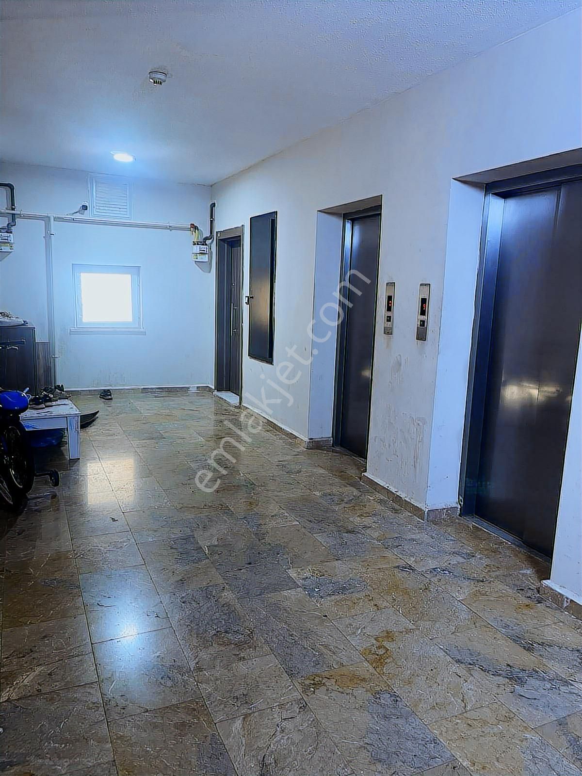 Öz-er Gayrimenkul'den Satılık 3+1 Toki Dairesi - Görsel 27