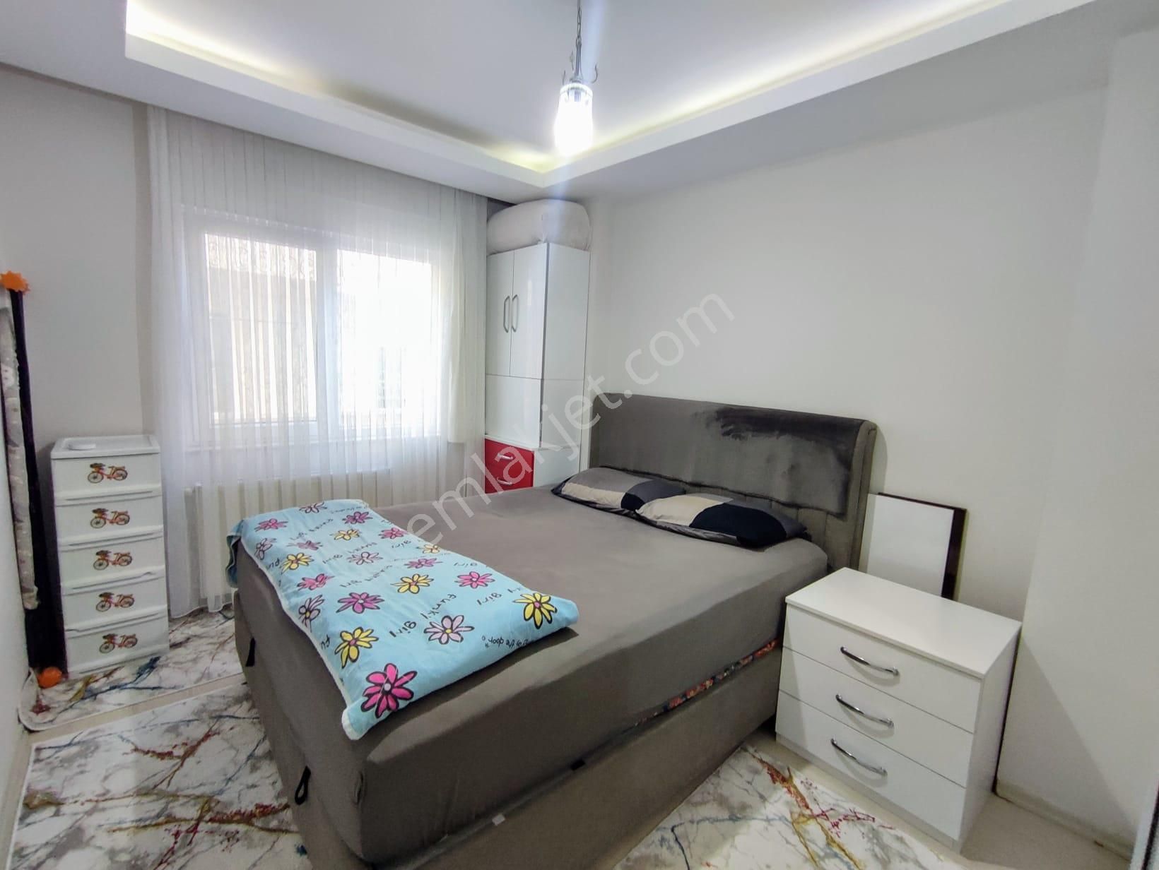 Kızıltoprak'ta Doğalgazlı Yüksek Giriş 2+1 Satılık Daire - Görsel 3