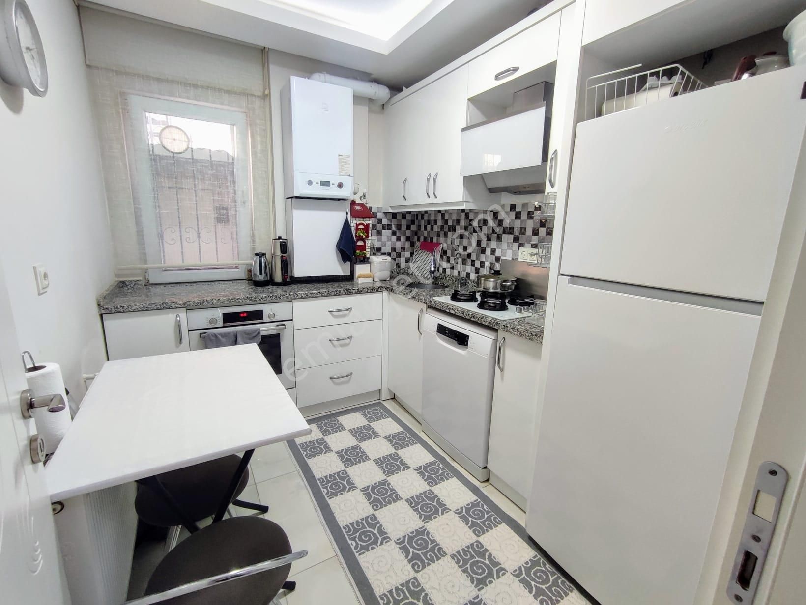 Kızıltoprak'ta Doğalgazlı Yüksek Giriş 2+1 Satılık Daire - Görsel 13