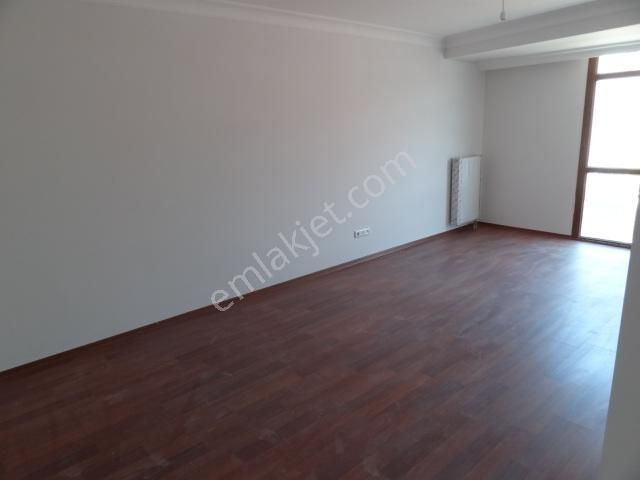 Ünalan'da Metro-metrobüs Yakını Genç Bina Satılık Daire 2+1,85m2 - Görsel 28