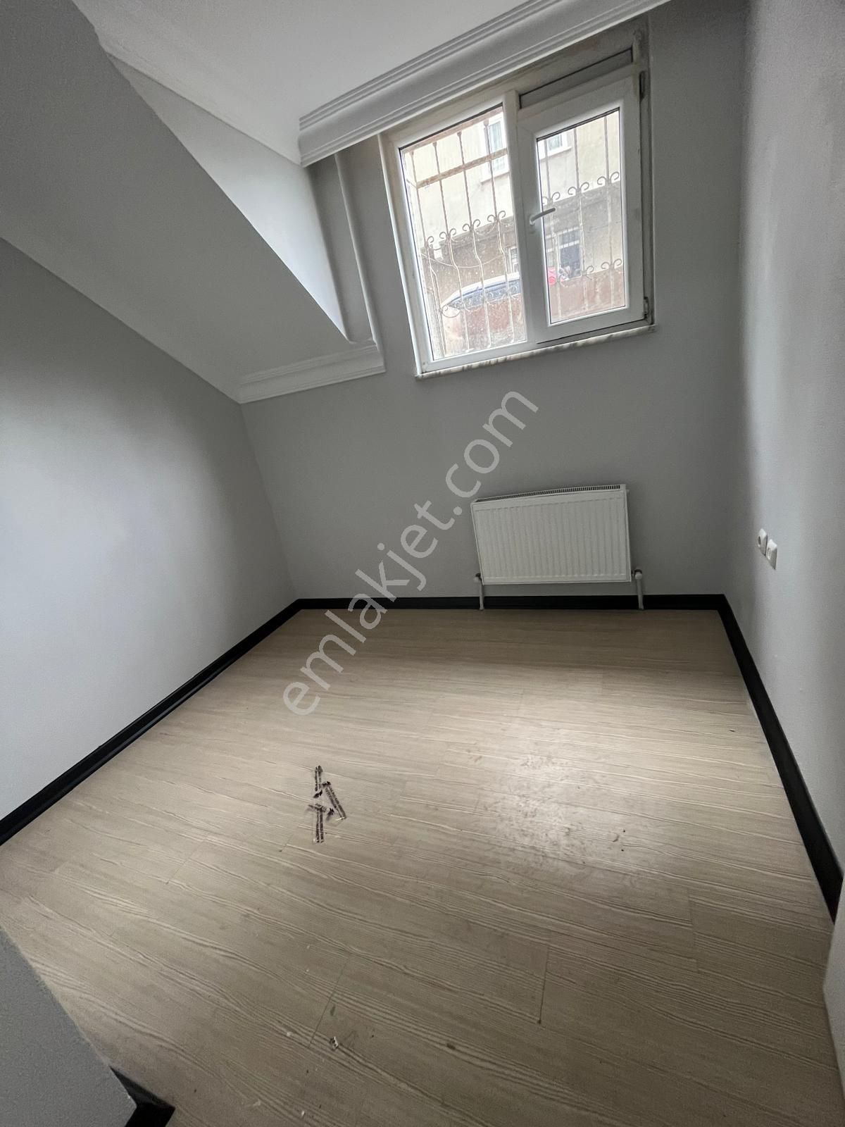 Üç Kardeşler'den Cebeci Mh 2+1 10-yıllık 100m2 Bahçekatı - Görsel 6