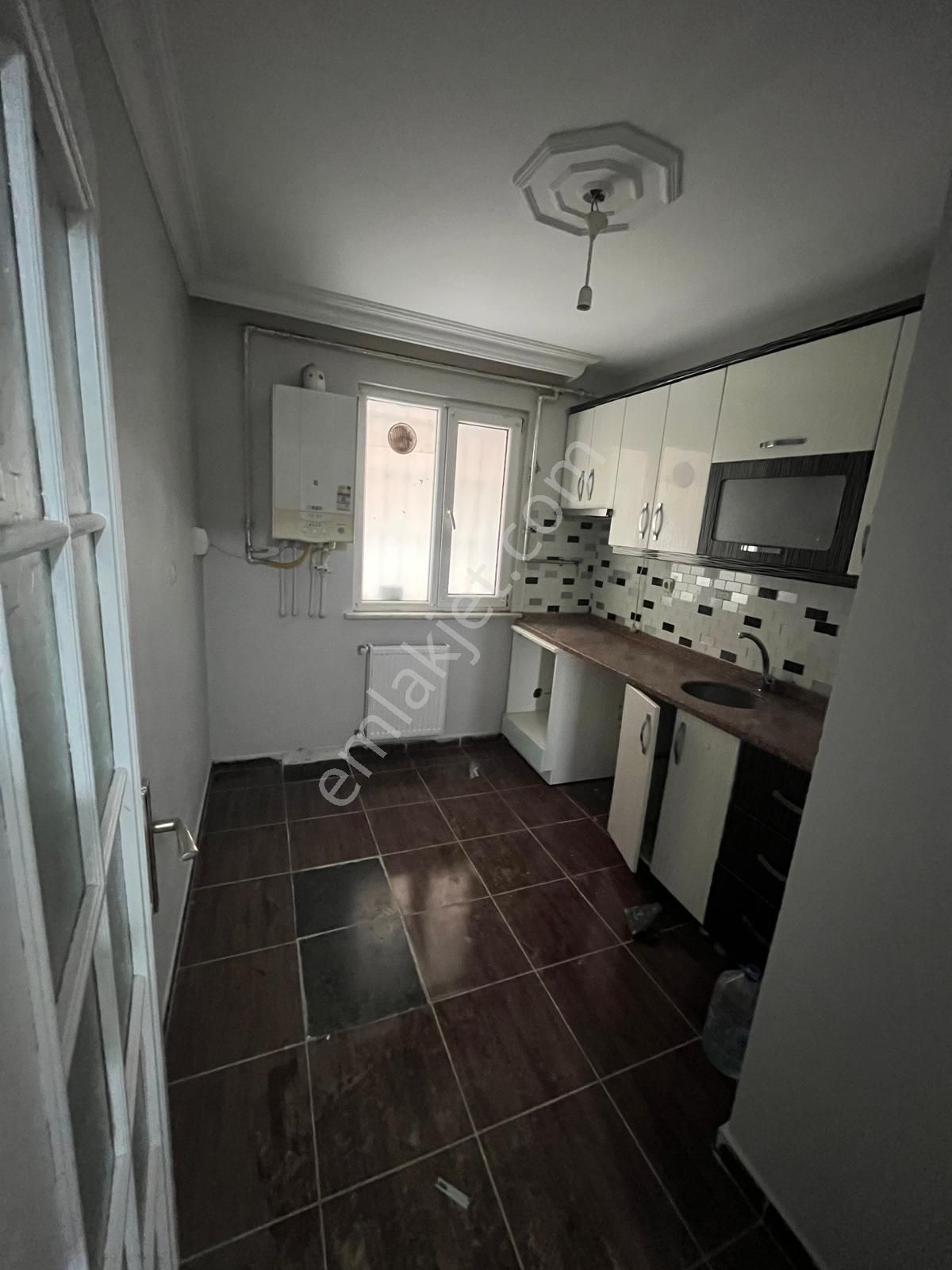 Üç Kardeşler'den Cebeci Mh 2+1 10-yıllık 100m2 Bahçekatı - Görsel 9