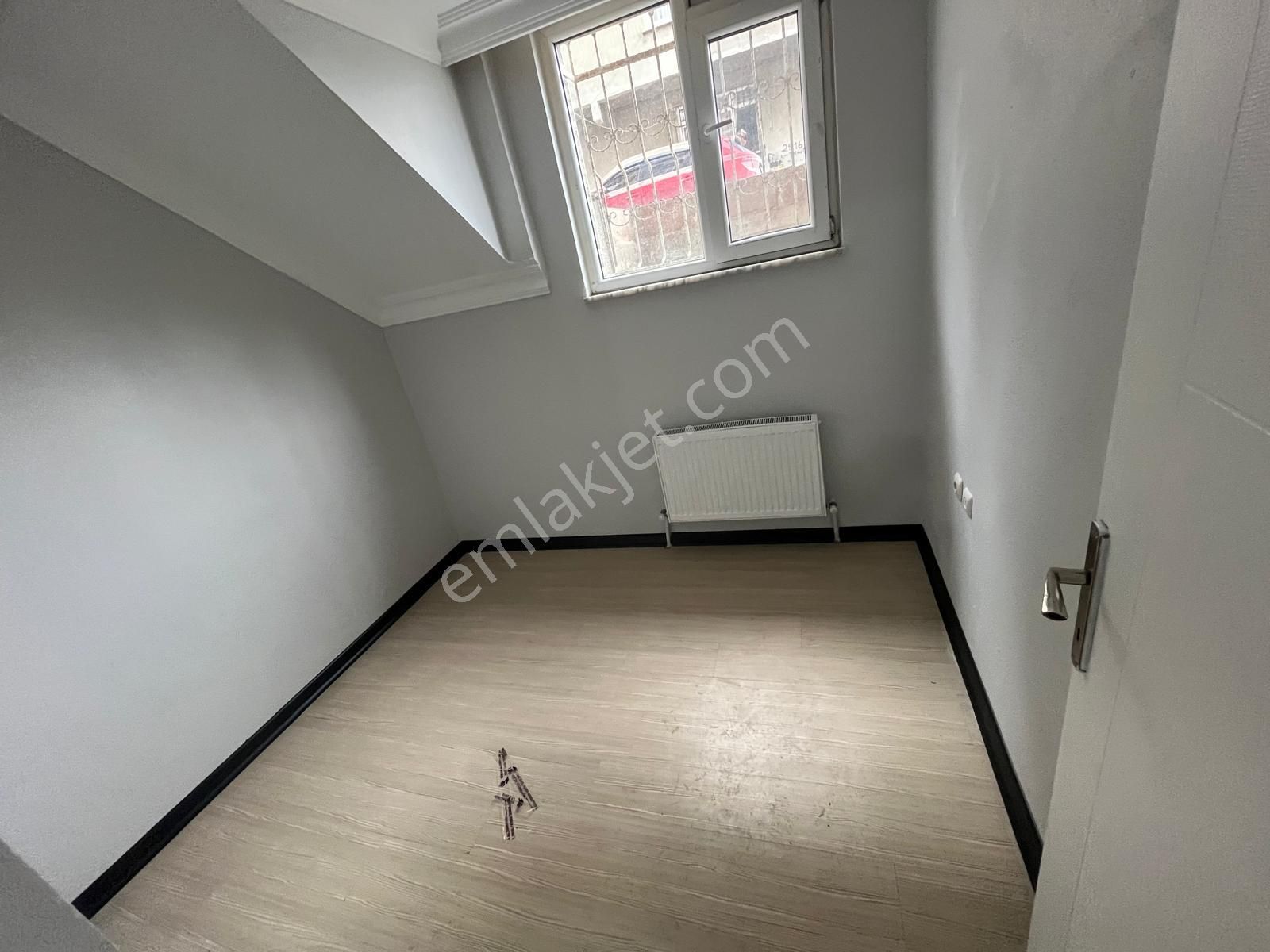 Üç Kardeşler'den Cebeci Mh 2+1 10-yıllık 100m2 Bahçekatı - Görsel 18