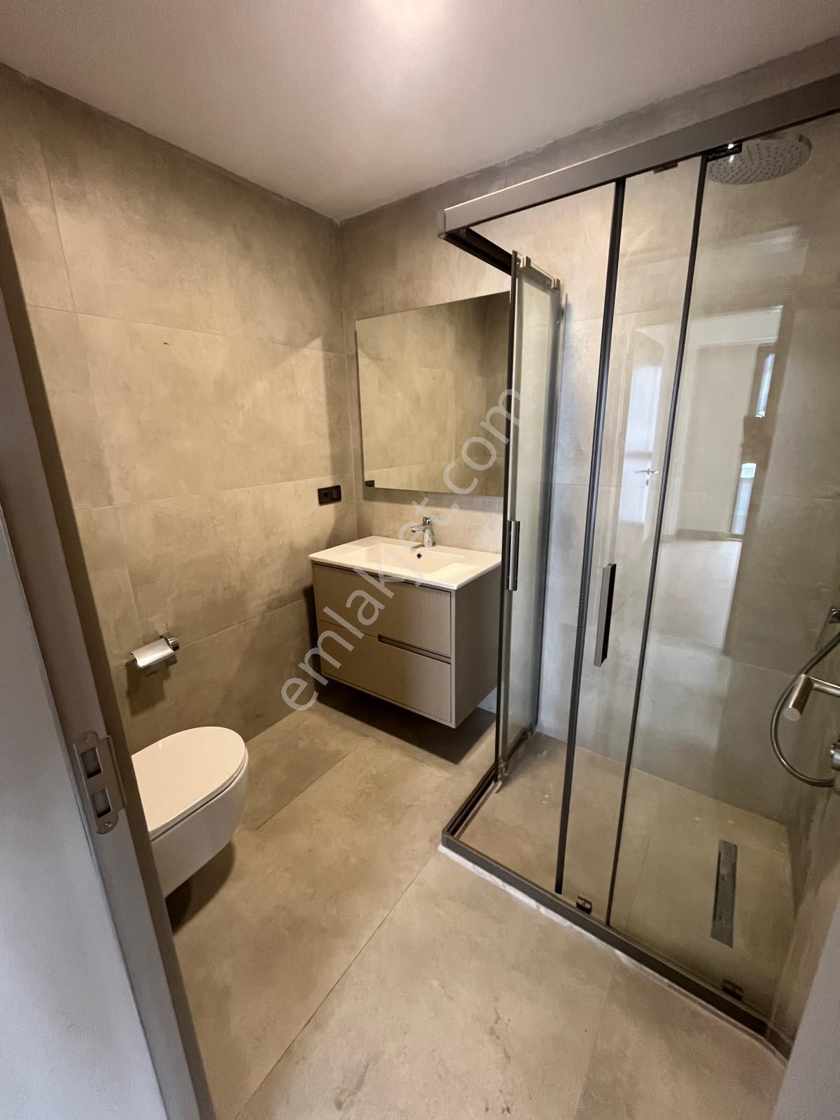 Naturel Emlaktan Çengelköyde 2+1 Geniş Daire - Görsel 15