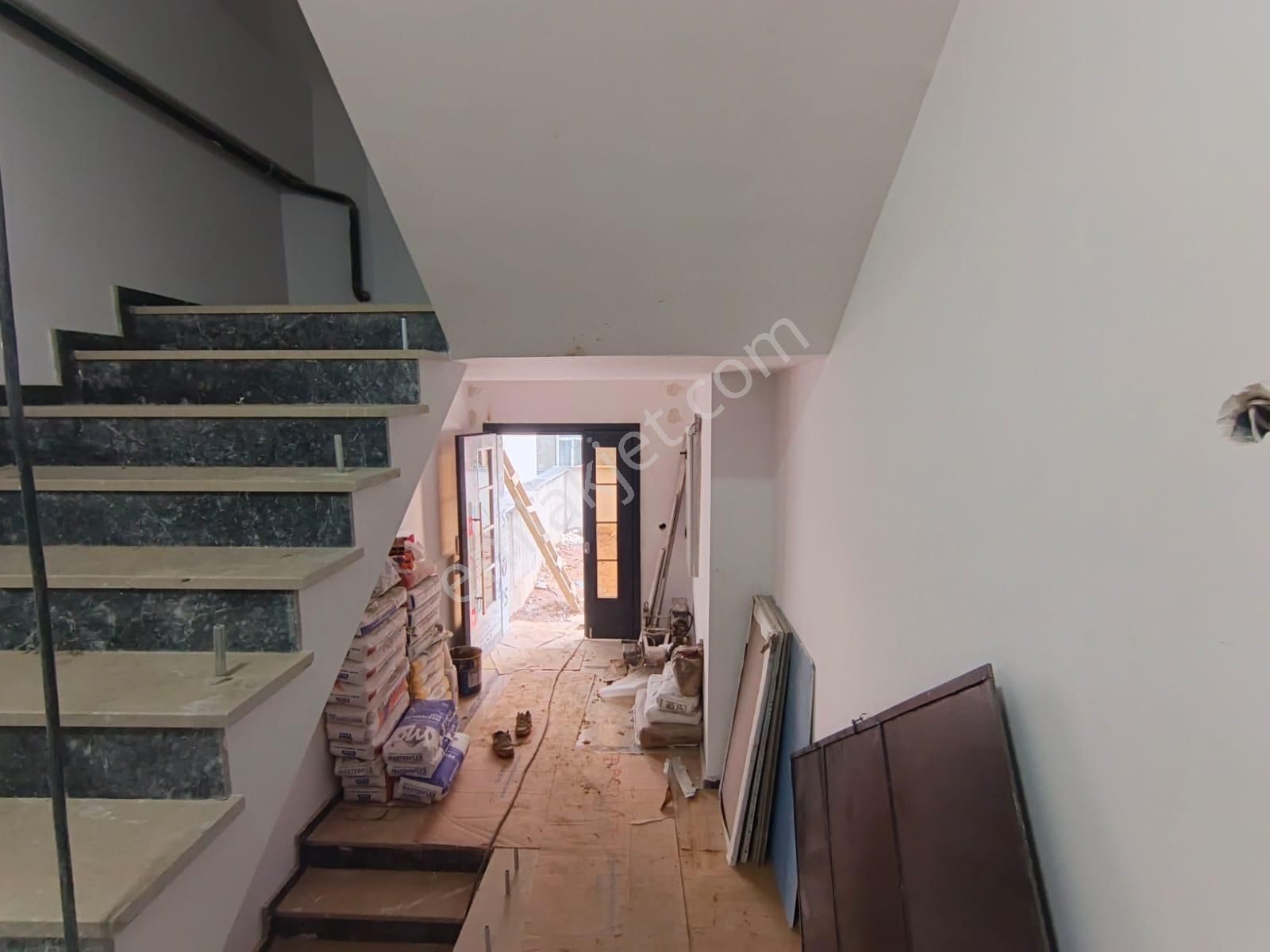 Çekmeköy Çatalmeşe Mh'de Satılık Lüks 3+1120m²arakat Asansörlü Daire - Görsel 6