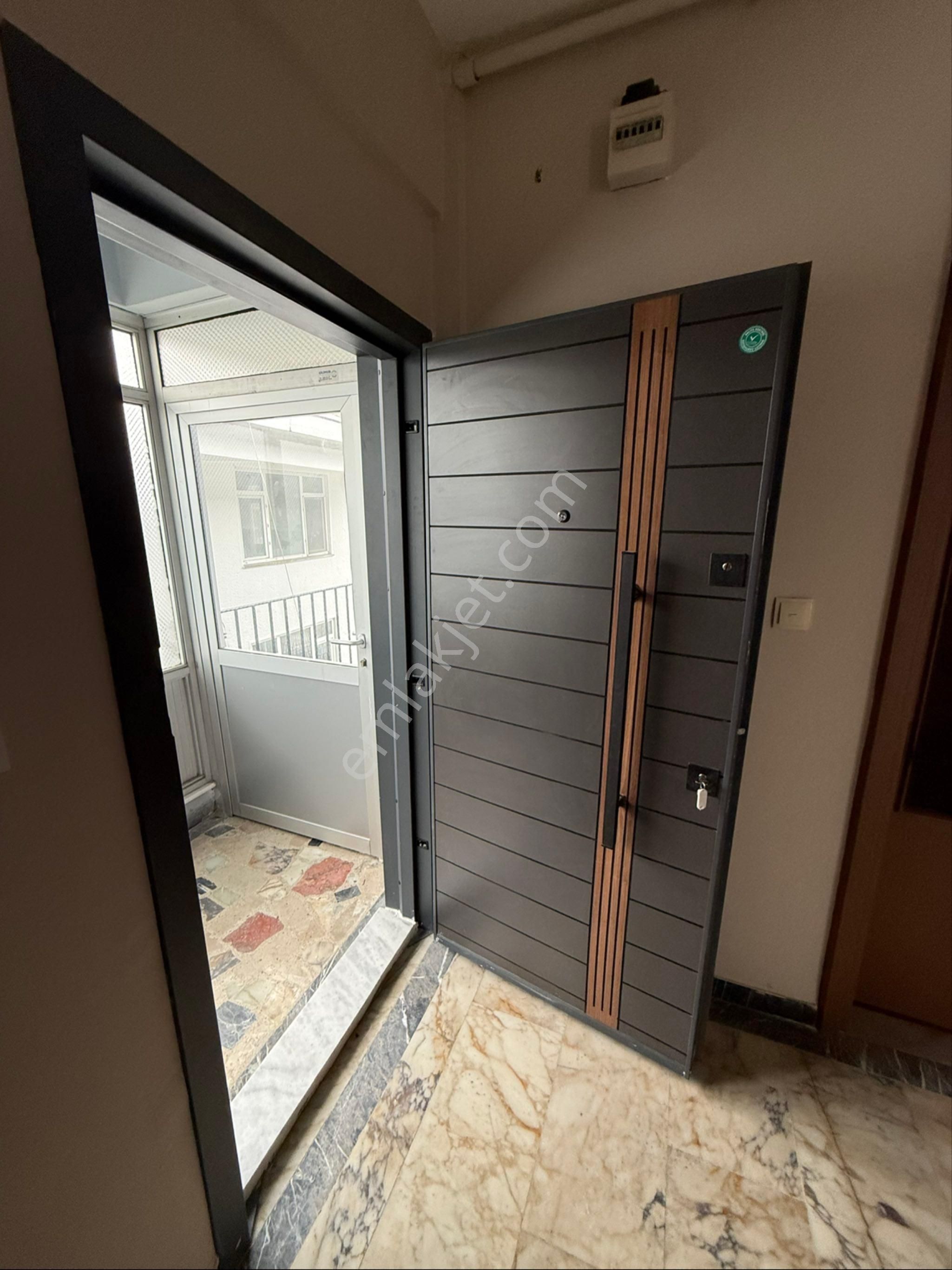 Esa Gayrimenkul’den Avcılar’da Kiralık Deniz Manzaralı Daire - Görsel 2