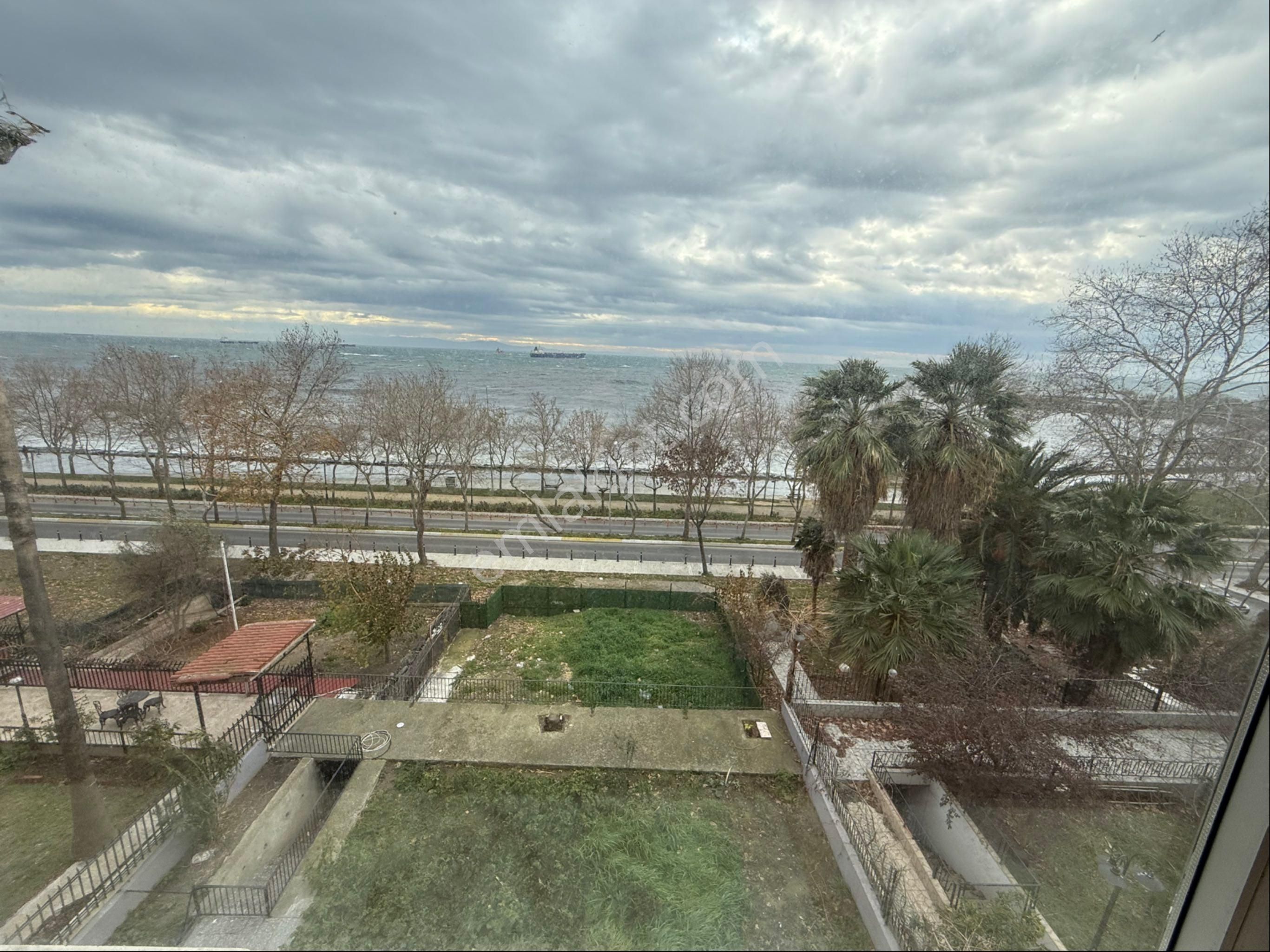 Esa Gayrimenkul’den Avcılar’da Kiralık Deniz Manzaralı Daire