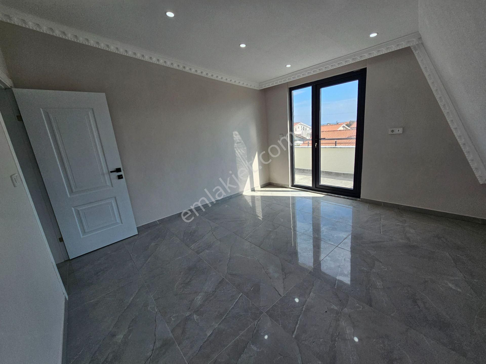 Deniz'den Kocaali Saakrya'da Denize 30 Mt. Mesafede, Havuzlu Lüks Villa - Görsel 32