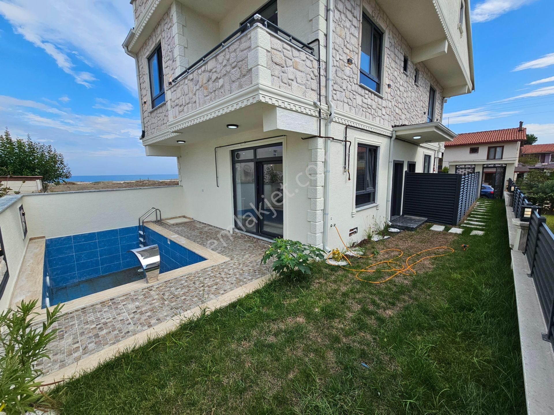 Deniz'den Kocaali Saakrya'da Denize 30 Mt. Mesafede, Havuzlu Lüks Villa - Görsel 7