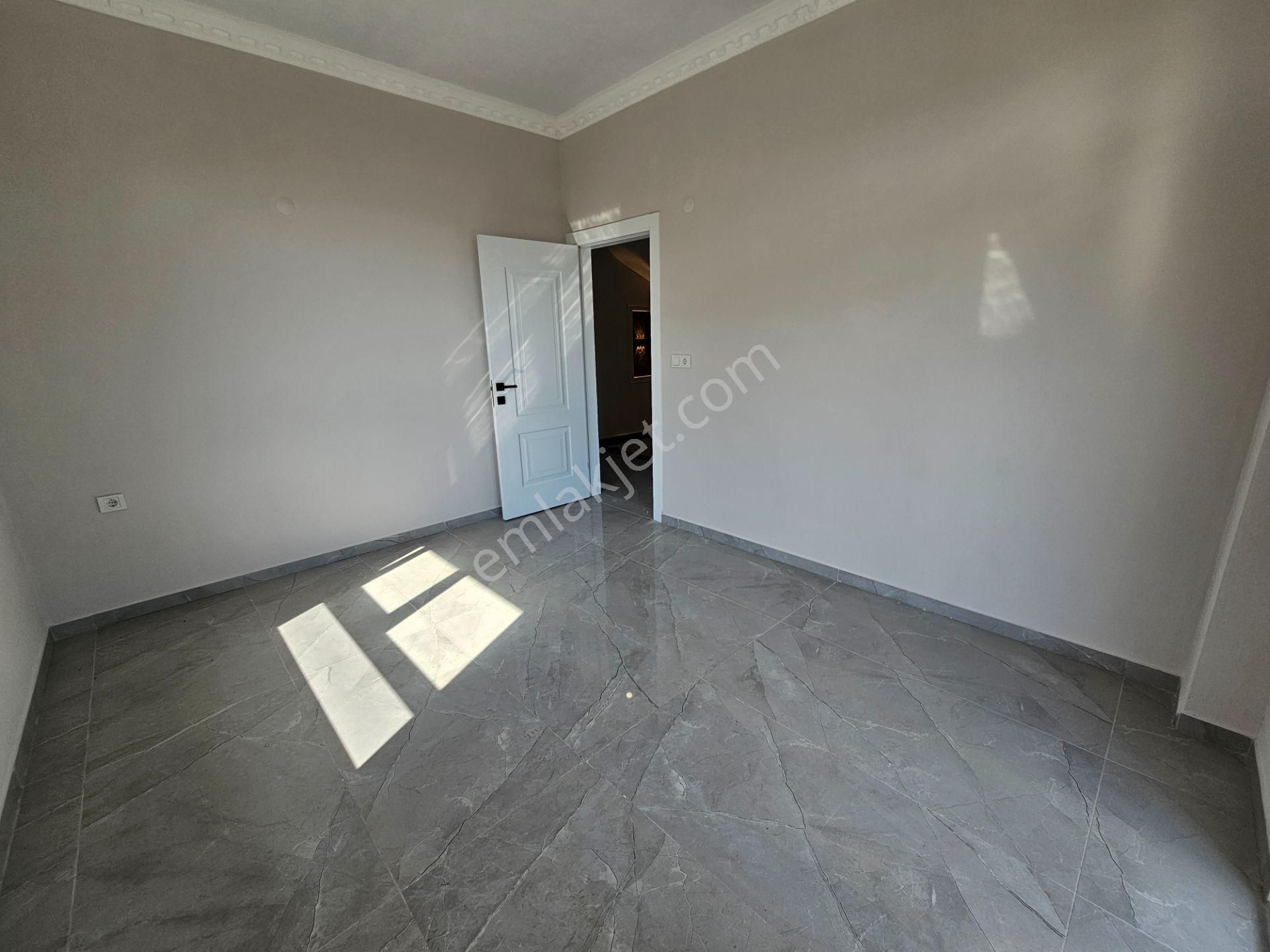 Deniz'den Kocaali Saakrya'da Denize 30 Mt. Mesafede, Havuzlu Lüks Villa - Görsel 24