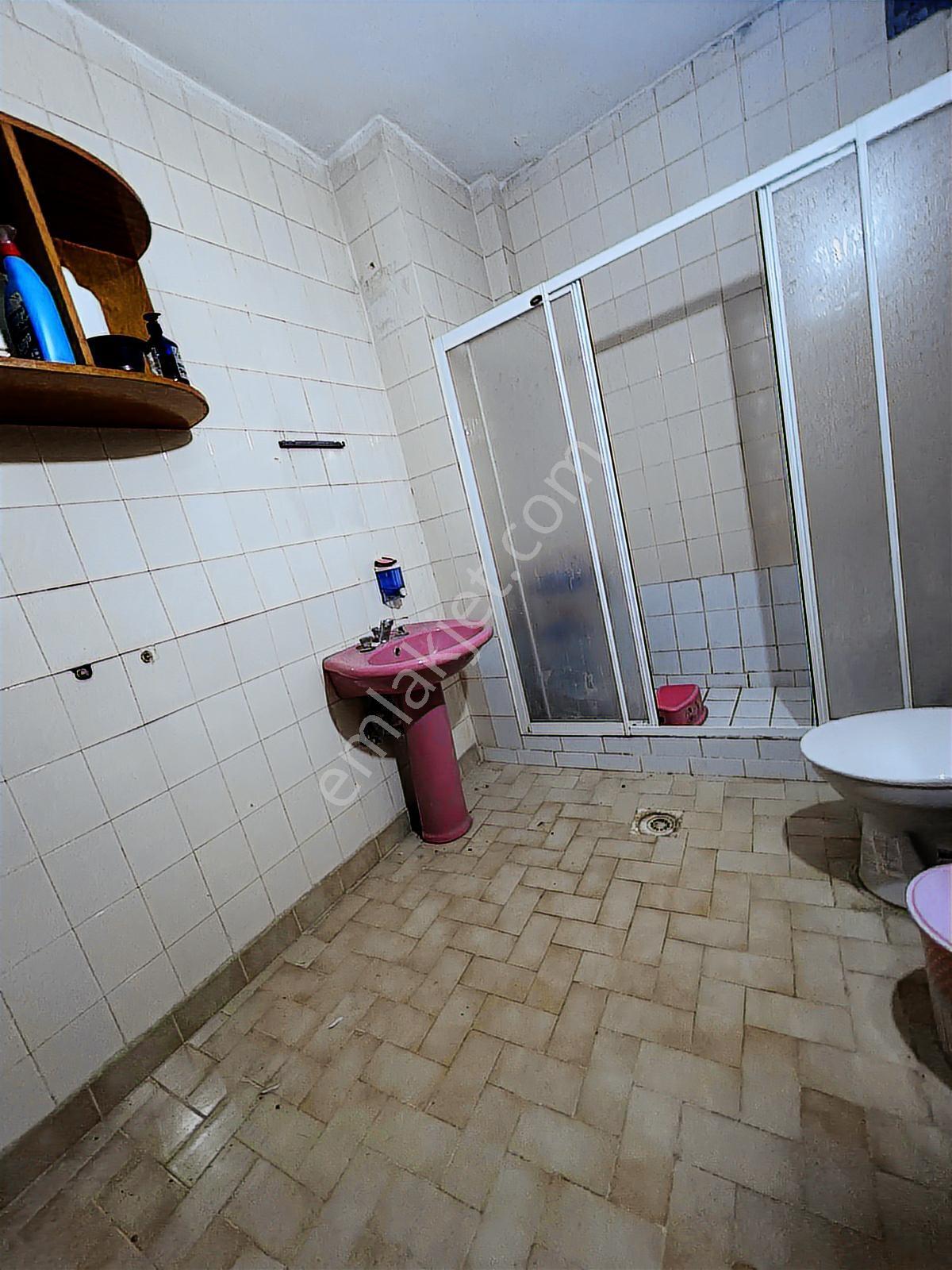 Yiğithan Dan Yenişehirde Dogalgazlı Satılık 3 Katlı Müstakil Ev - Görsel 15