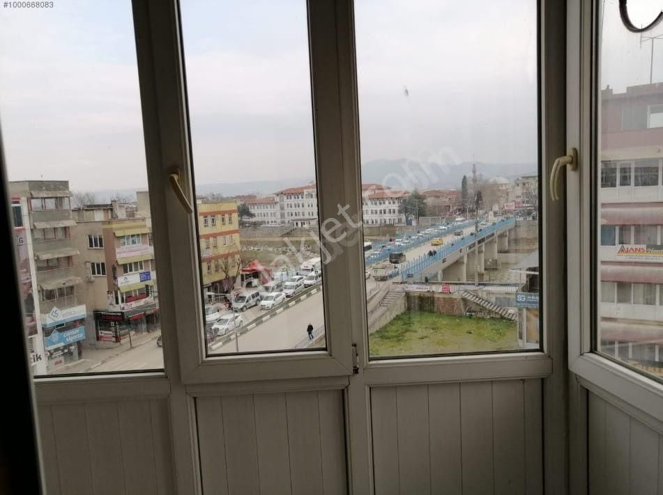 Emin Emlak'tan Şeyh Müftü'de,klimalı,katta,kullanışlı,fırsat 2+1 - Görsel 4