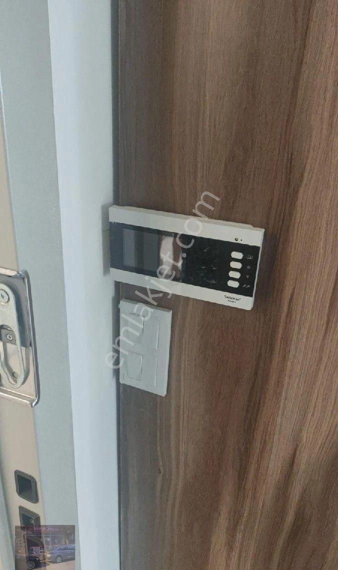 1+1 Yüksek Katlı Asansörlü Daire Sıfır Daire - Görsel 3