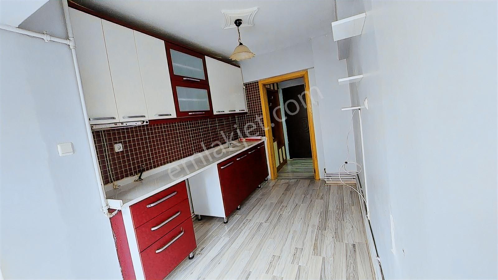 Atakent'te Sitede Altında Daire Bulunan Gimsa Dibi 3+1 Y.giriş - Görsel 10