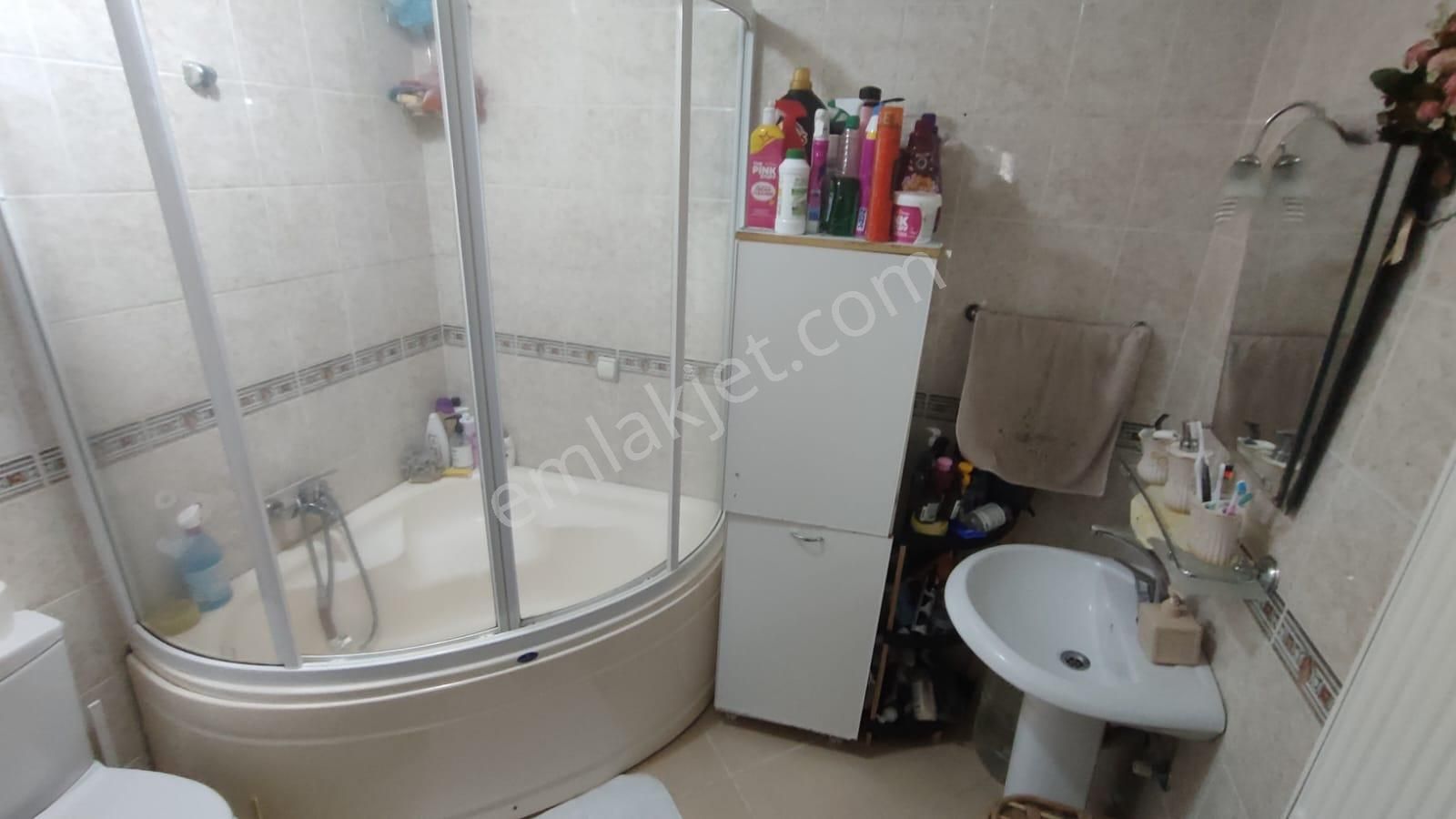 Atanora Vadiden İlkerde Ara Kat Full Manzaralı Cadde Yakını 3+1 - Görsel 3