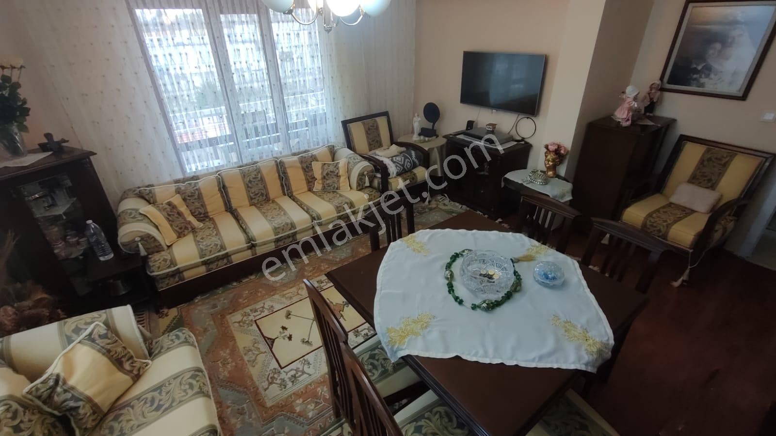 Atanora Vadiden İlkerde Ara Kat Full Manzaralı Cadde Yakını 3+1 - Görsel 11