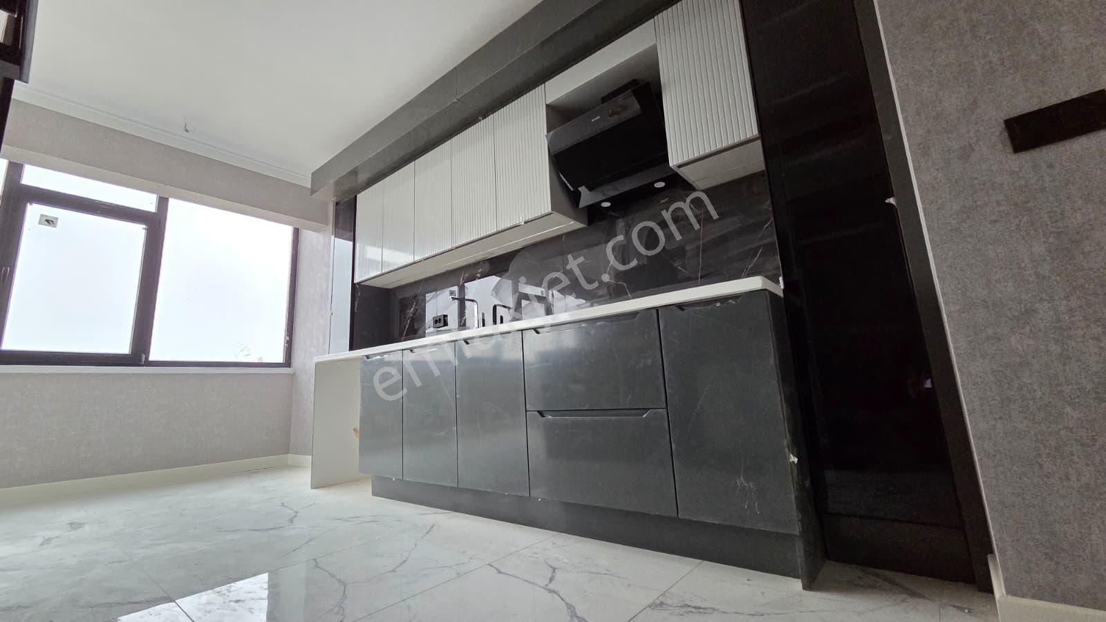 Batıkent Yuvaköy Bienza Sitesi Full Donatılı Köşe 2+1 Satılık Daire - Görsel 3